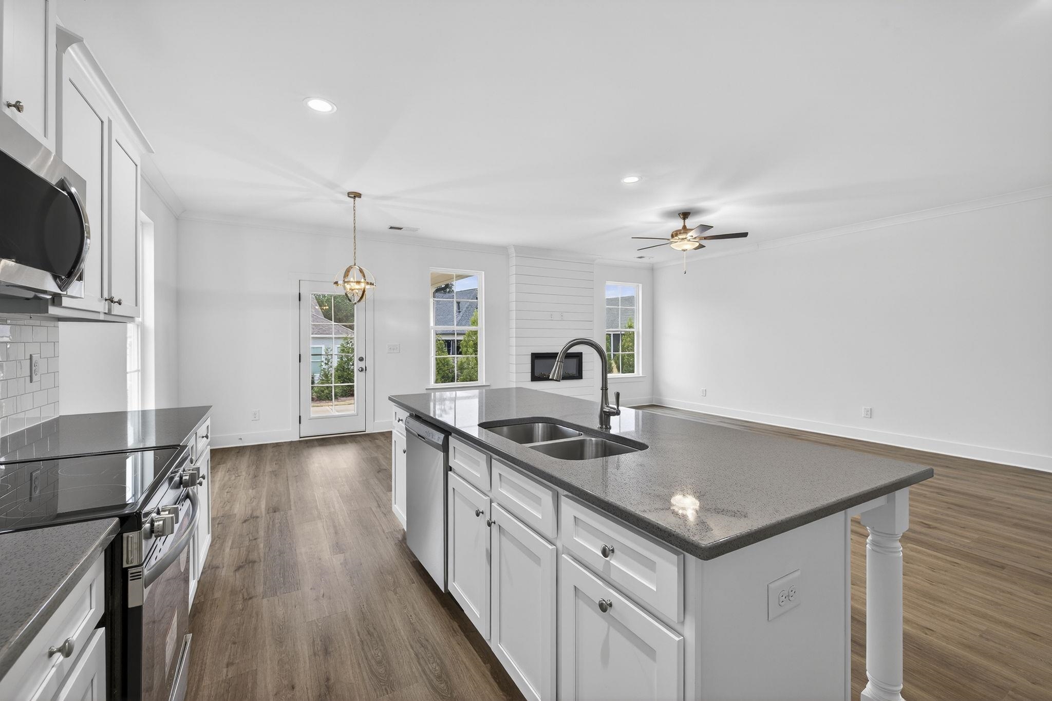 1541 Lake Drive Property Photo 35