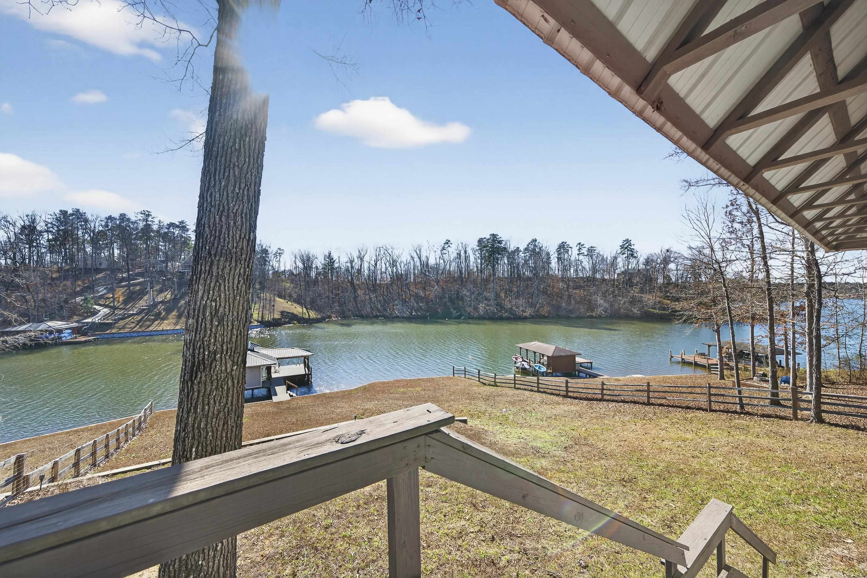 219 Hickory Pass Property Photo 23