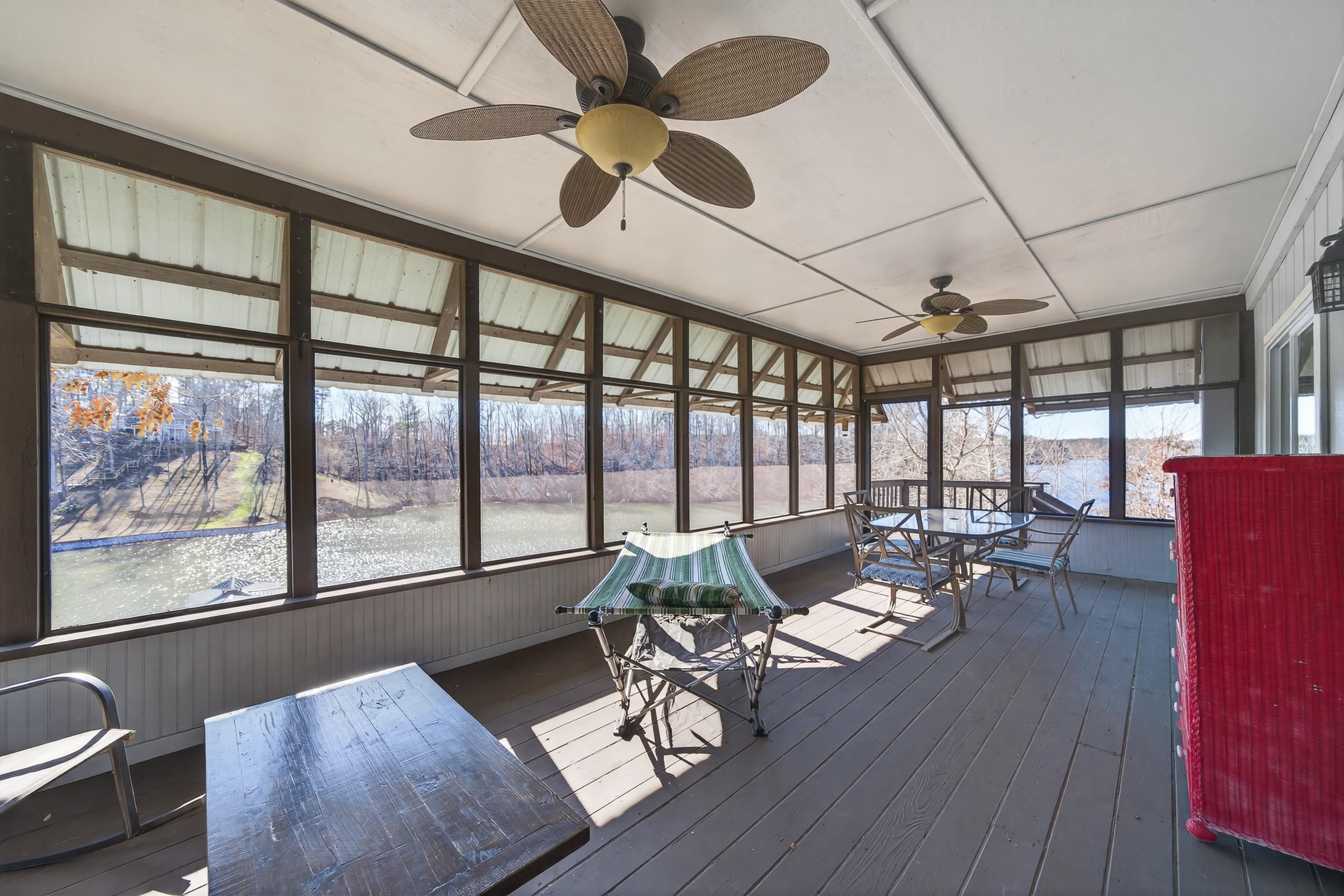219 Hickory Pass Property Photo 37