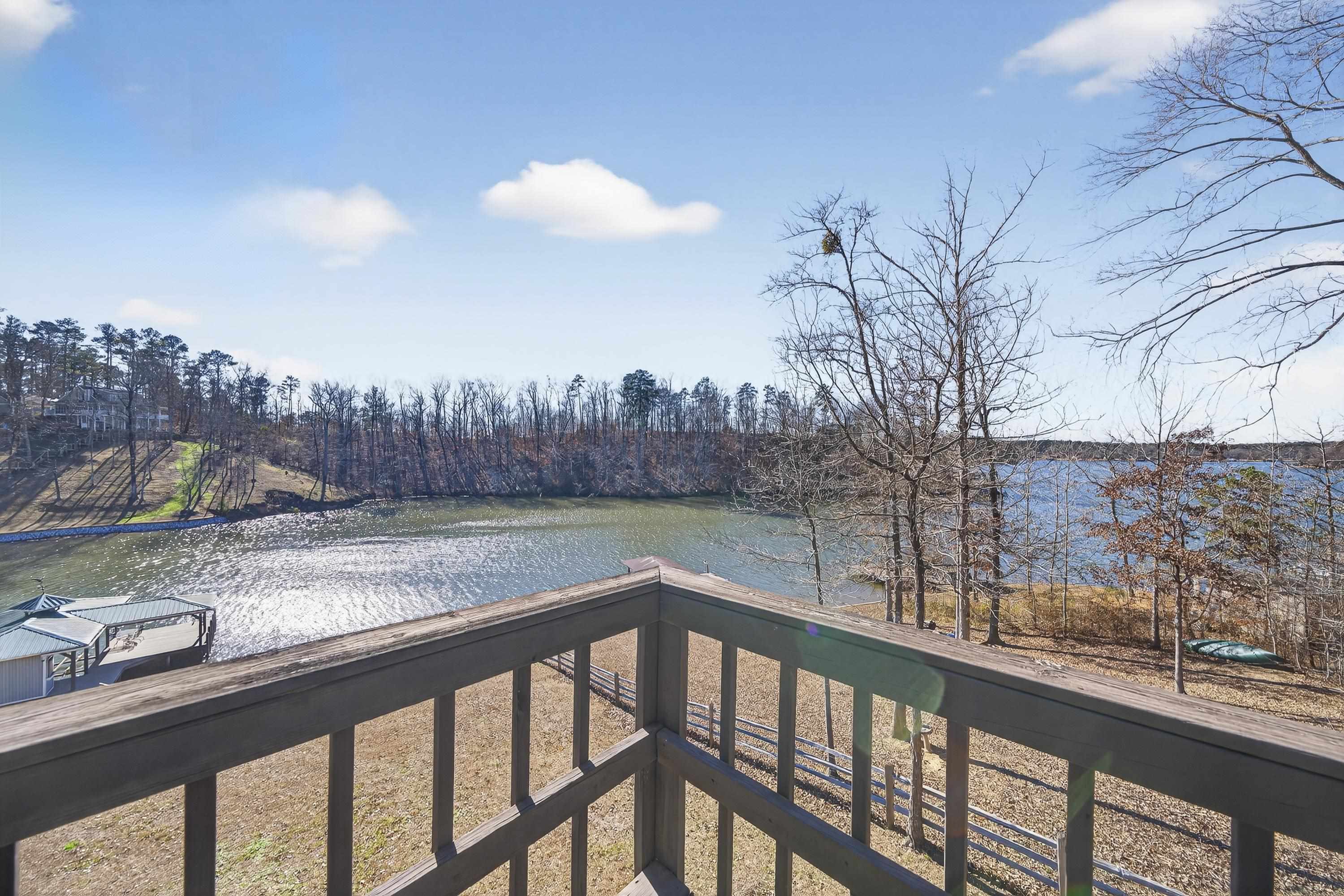 219 Hickory Pass Property Photo 38