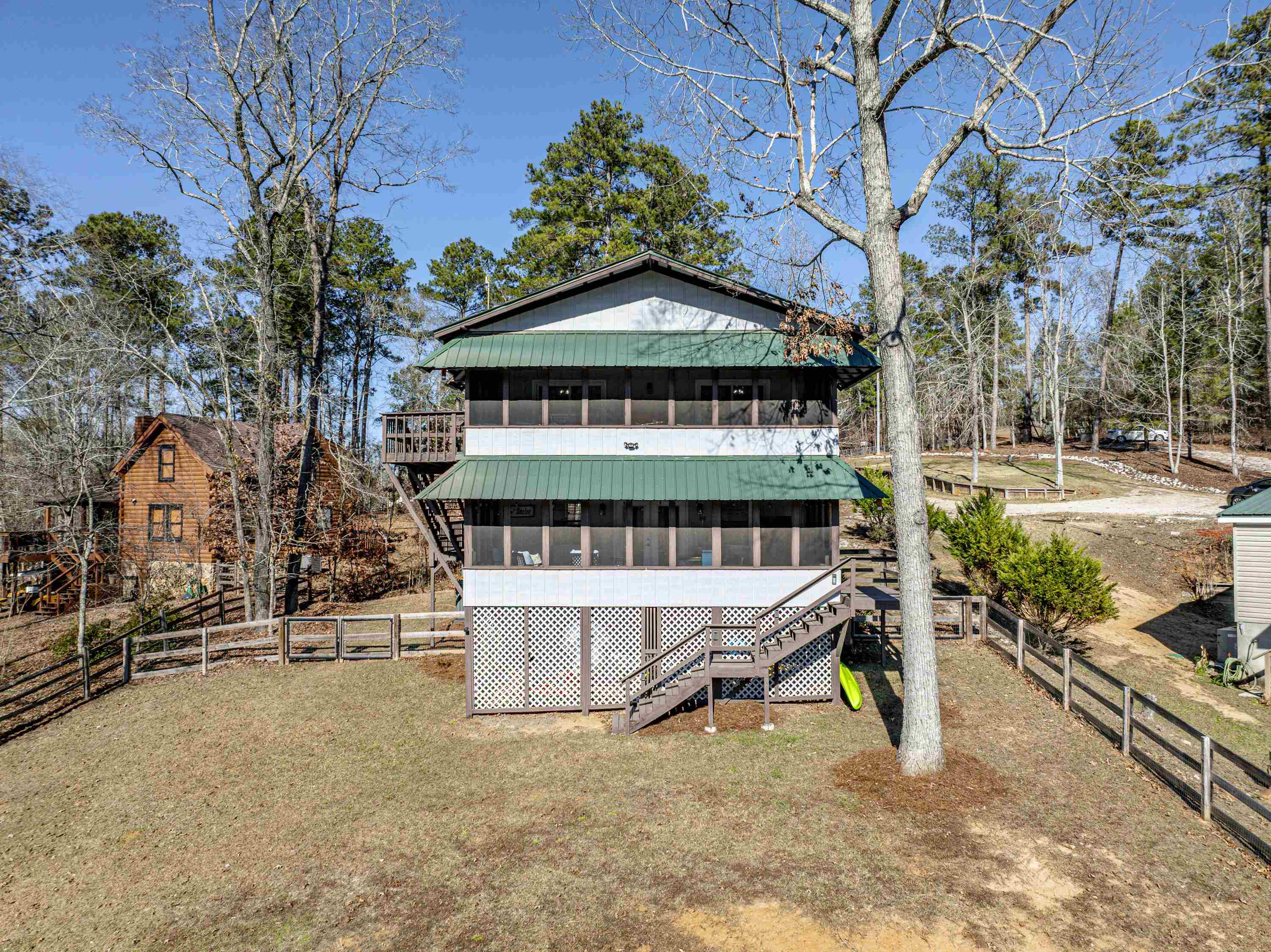 219 Hickory Pass Property Photo 46