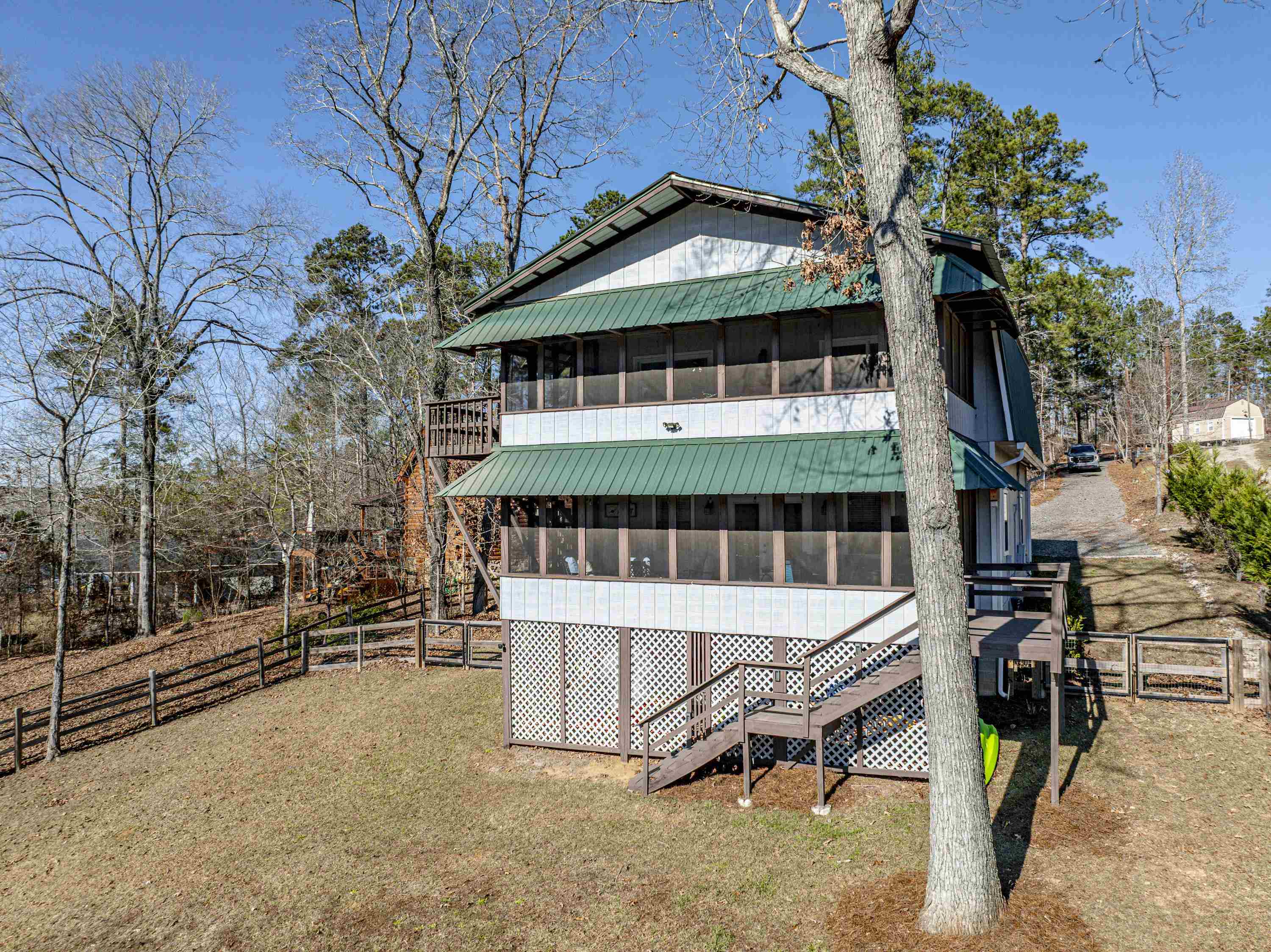 219 Hickory Pass Property Photo 47