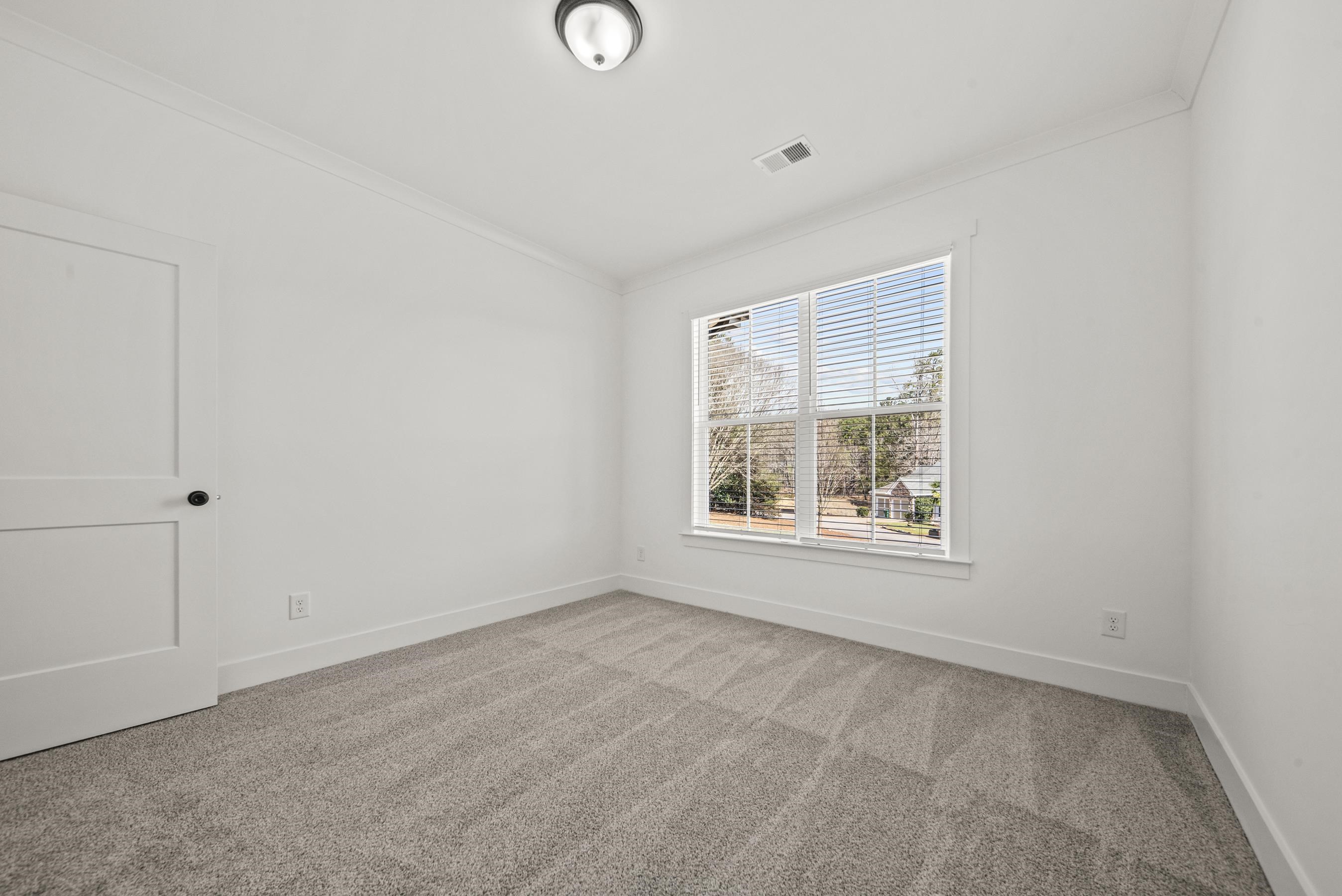 1070 Brassie Lane Property Photo 17
