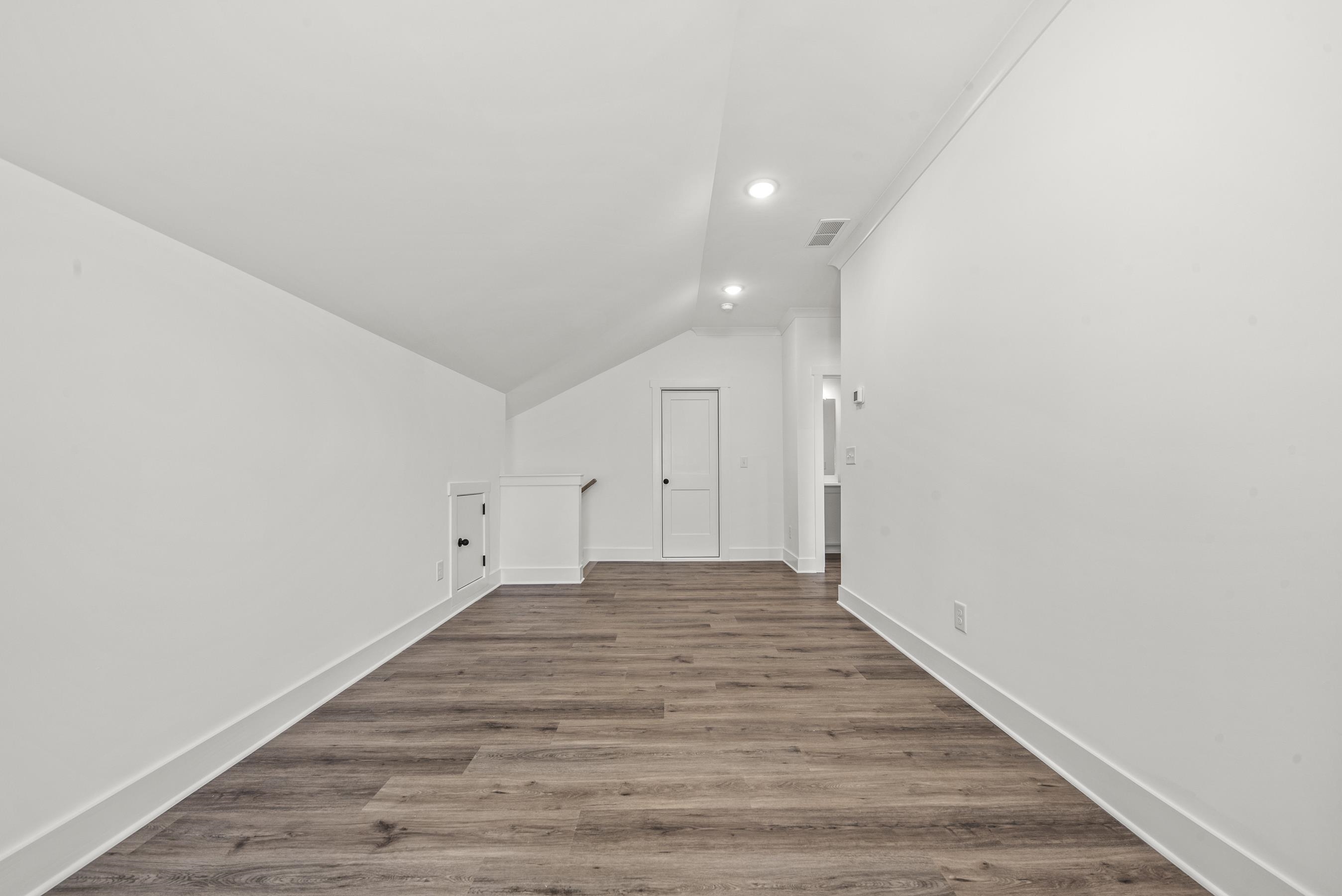 1070 Brassie Lane Property Photo 43