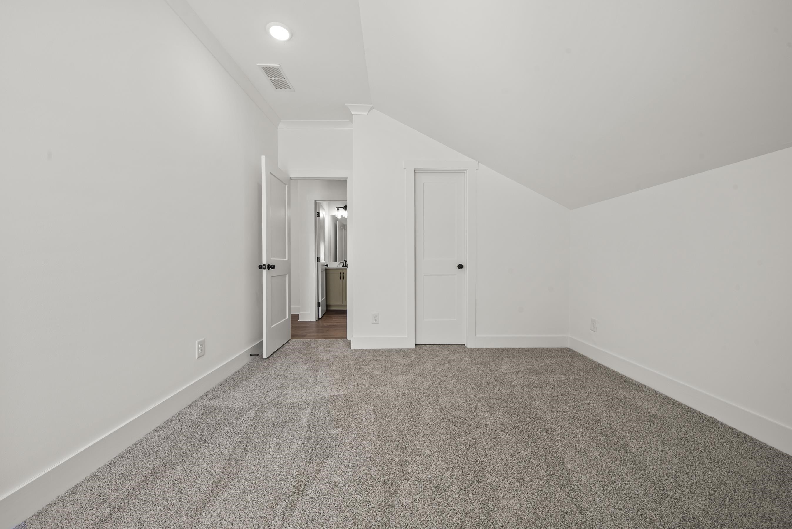 1070 Brassie Lane Property Photo 46