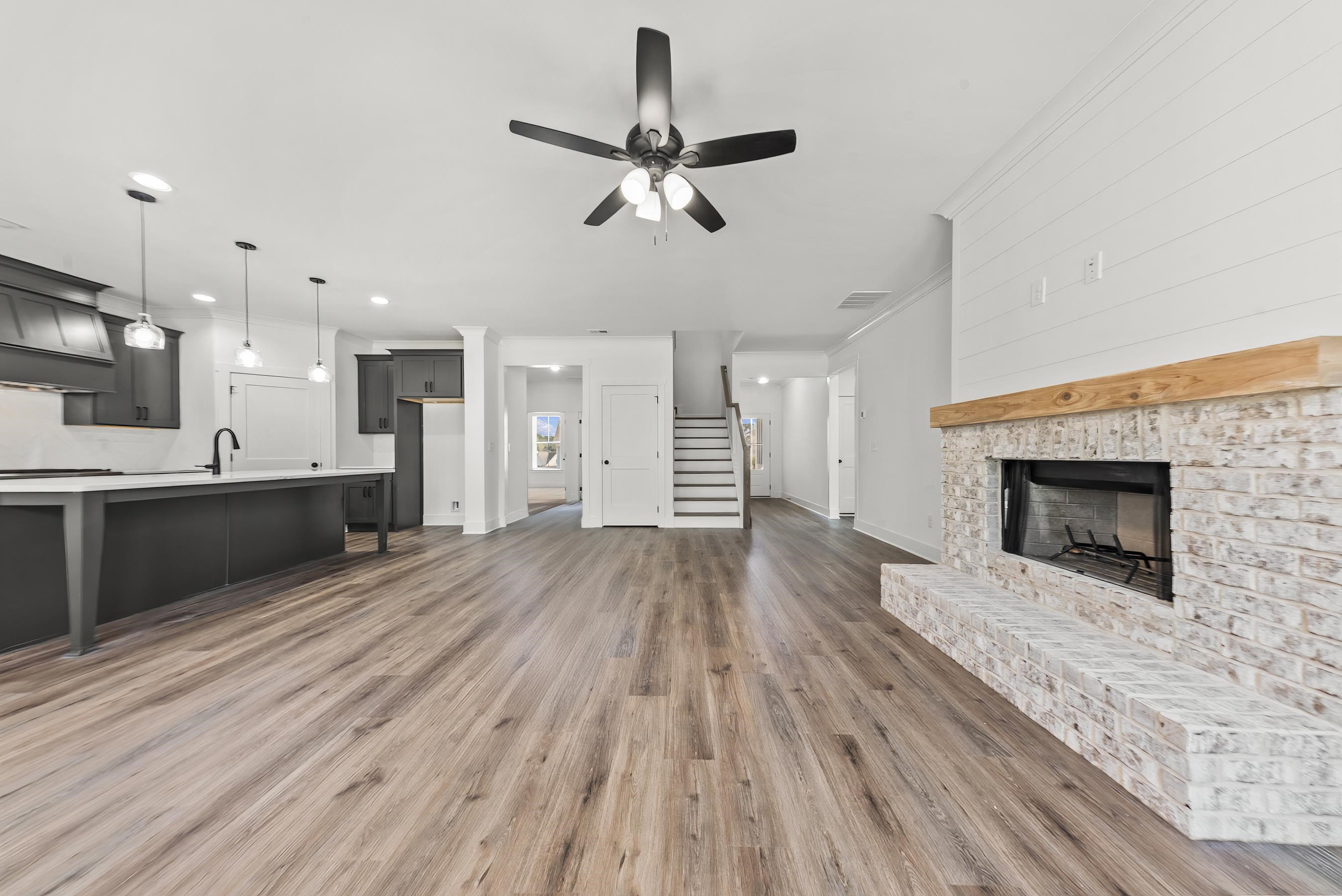 1010 Mid-mashie Way Property Photo 24