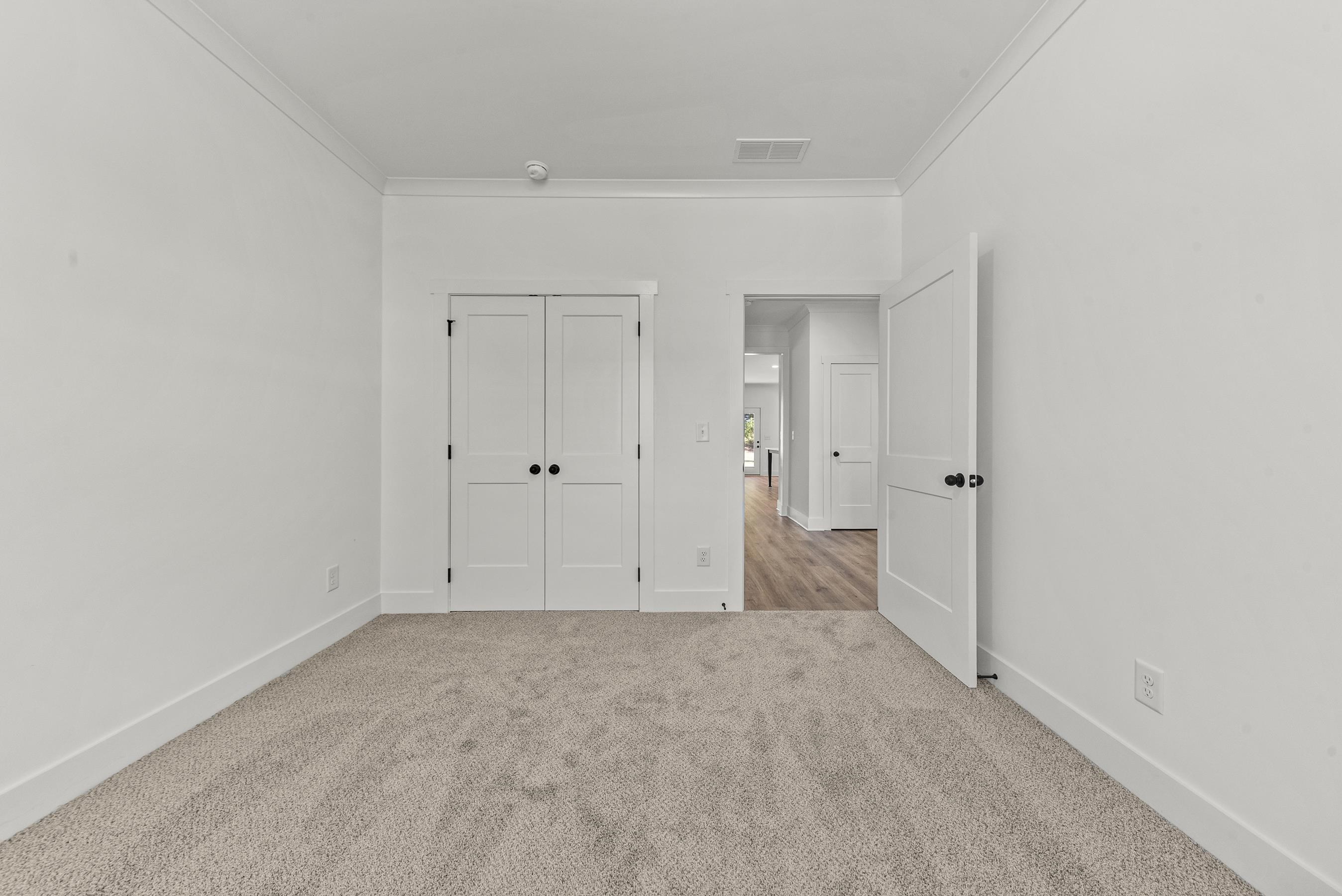 1010 Mid-mashie Way Property Photo 37