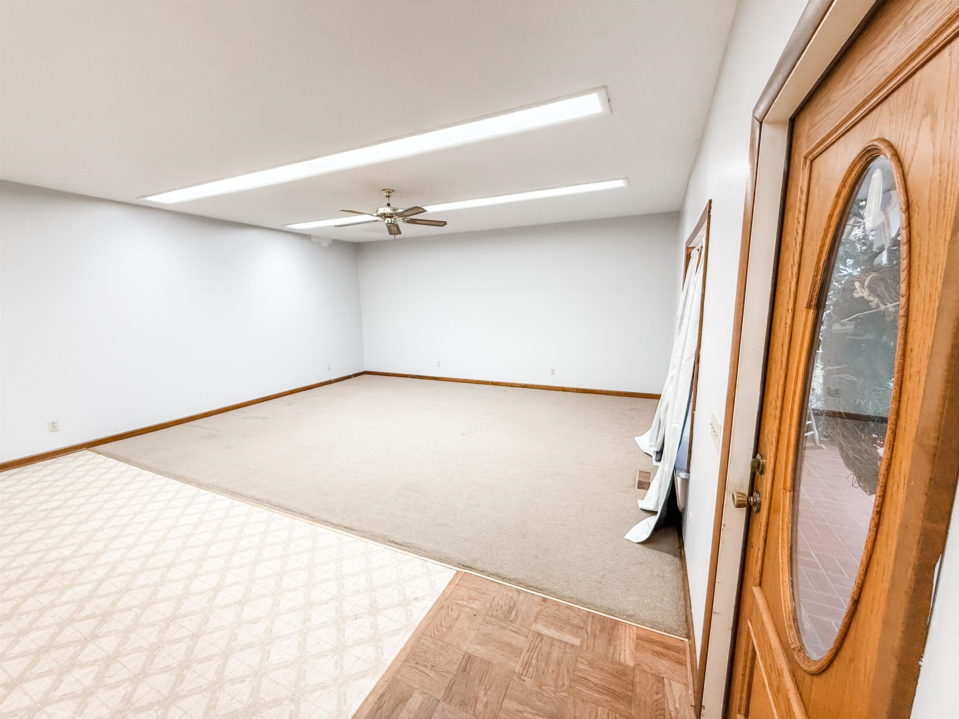 536 East Avenue Property Photo 3
