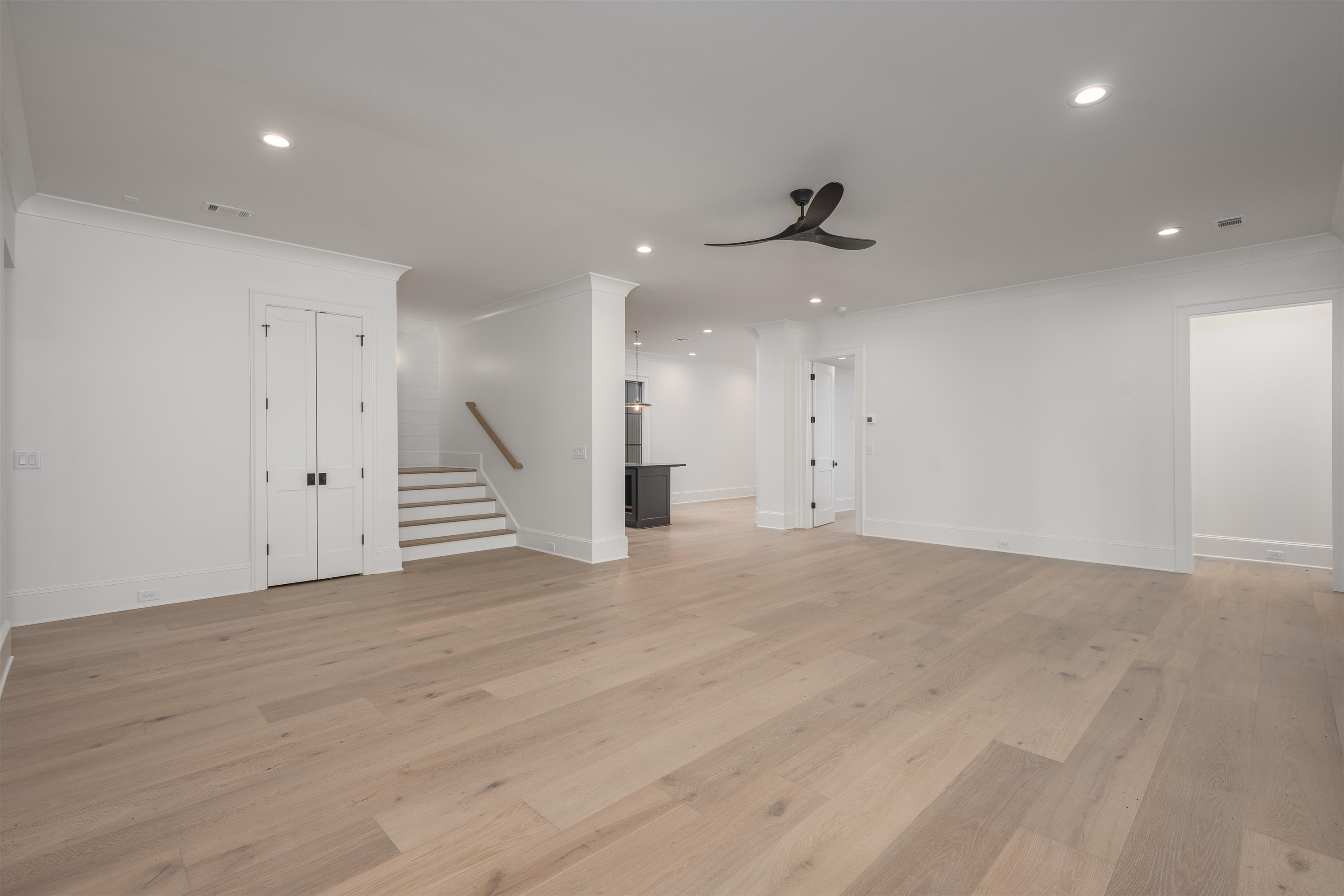 1049 Pond Crest Lane Property Photo 33