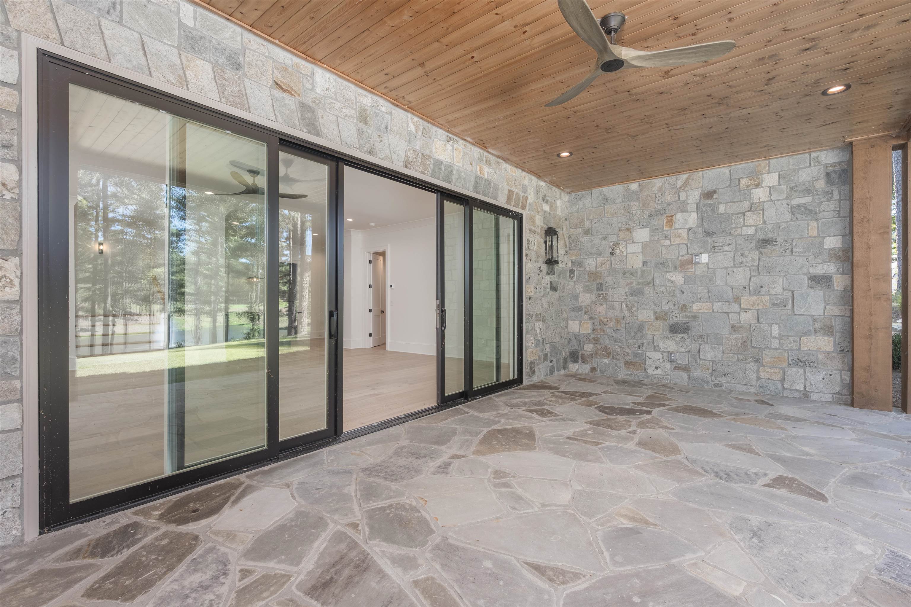 1049 Pond Crest Lane Property Photo 47