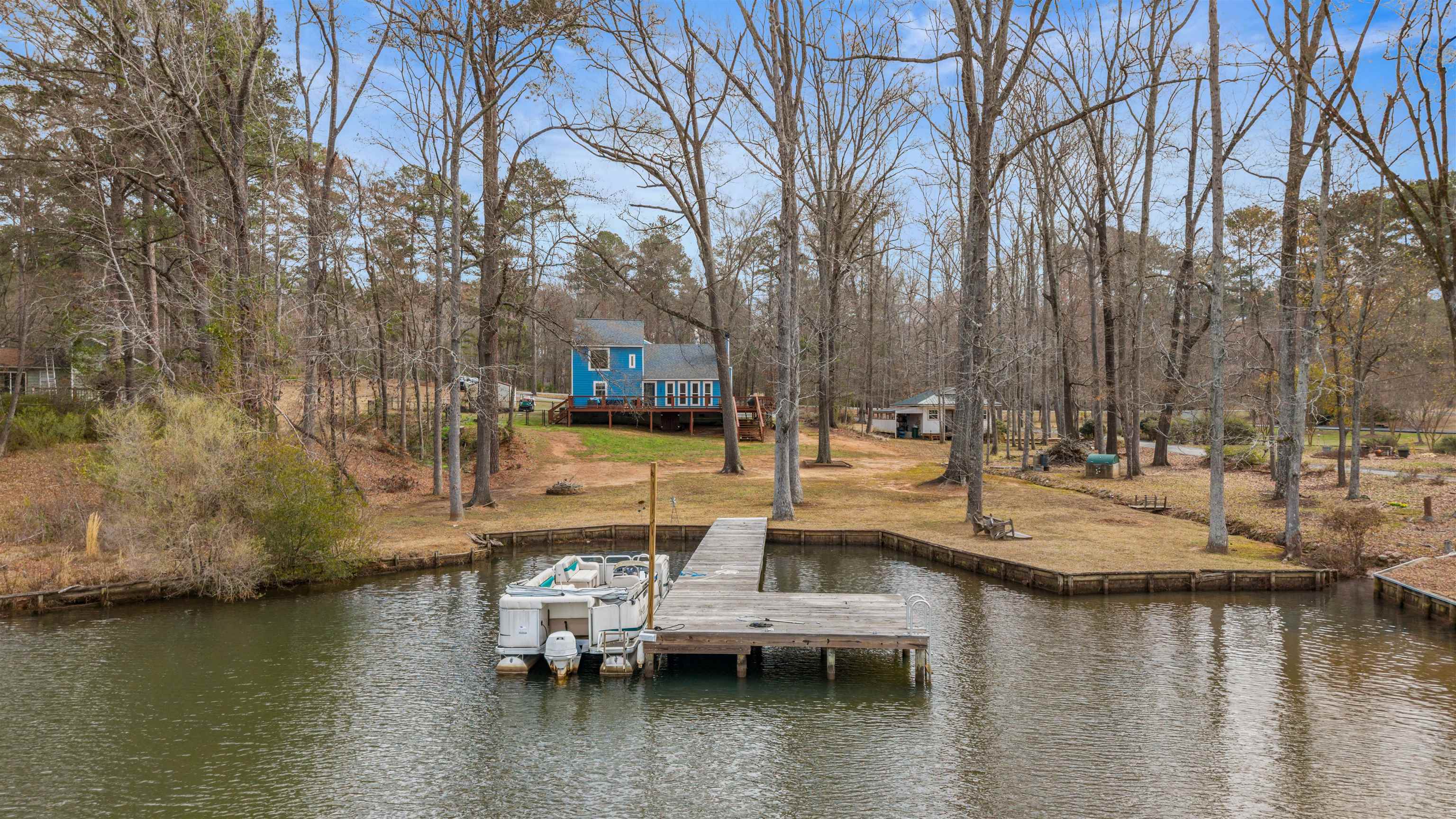 155 Admirality Way Property Photo 8