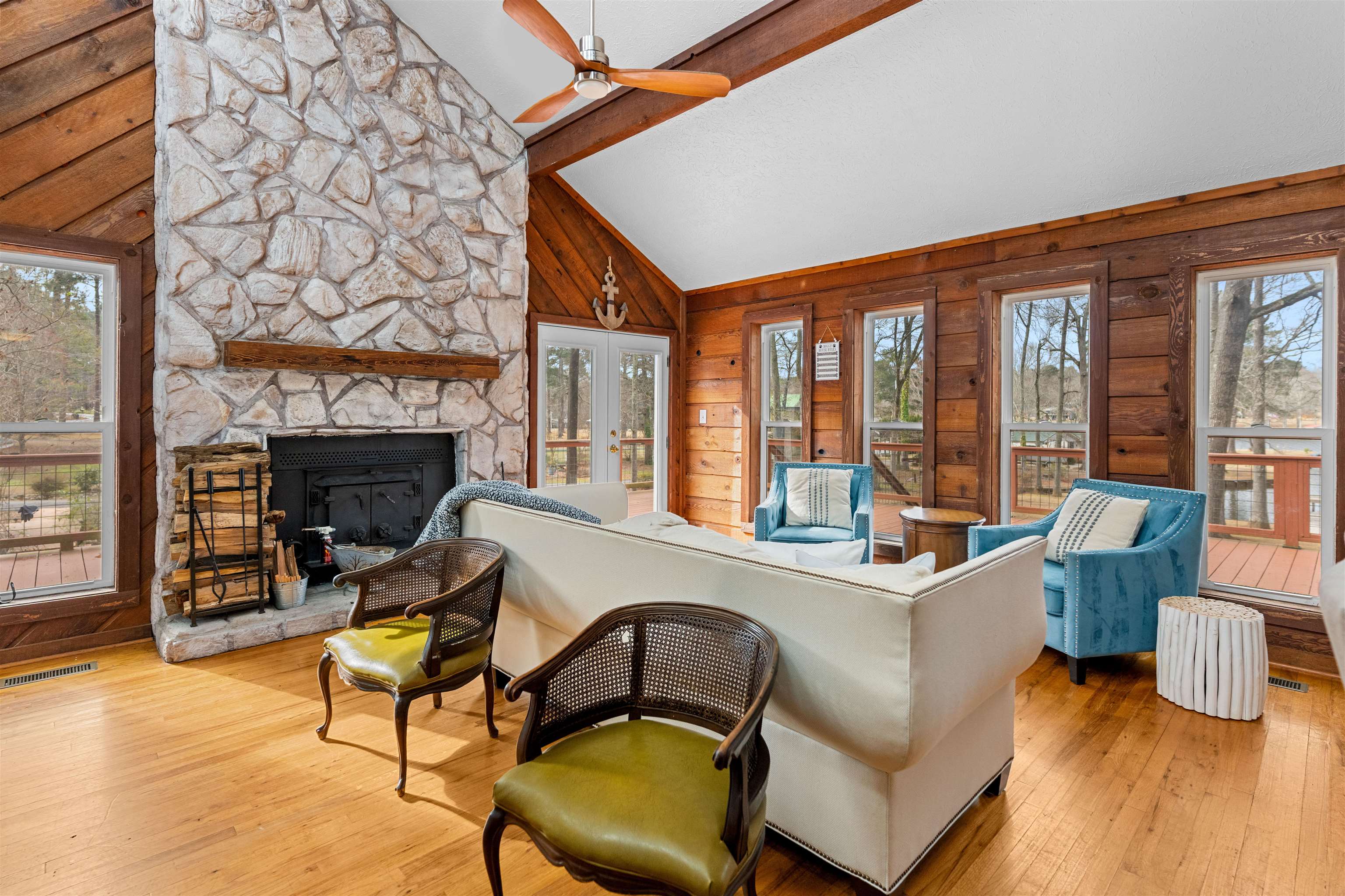 155 Admirality Way Property Photo 24