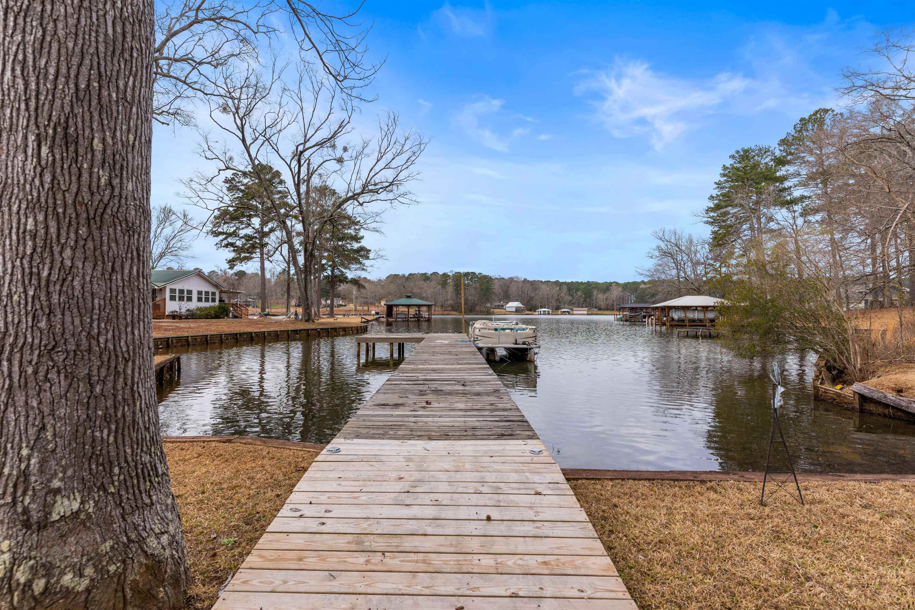 155 Admirality Way Property Photo 52