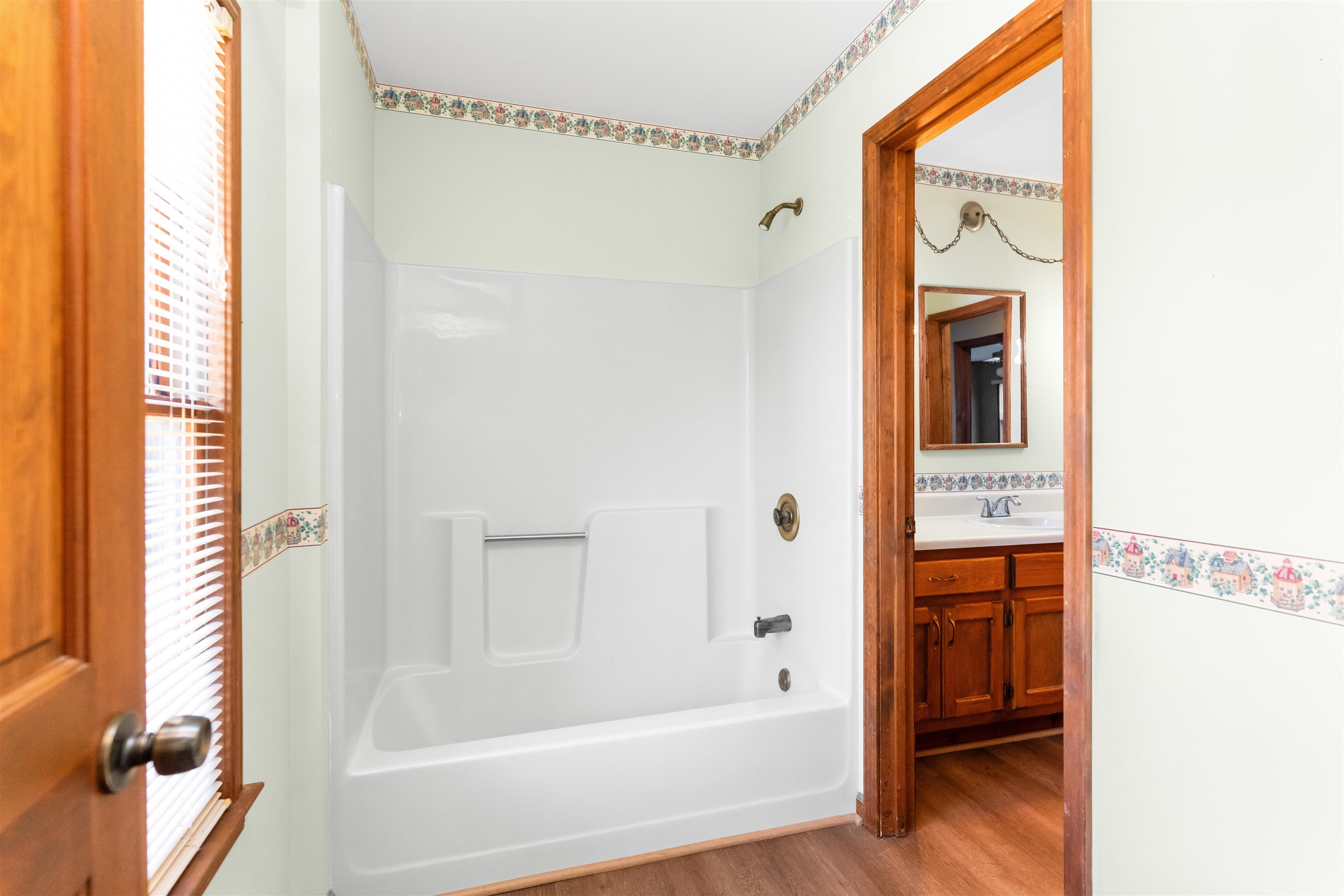1070 Carpenter Lane Property Photo 23