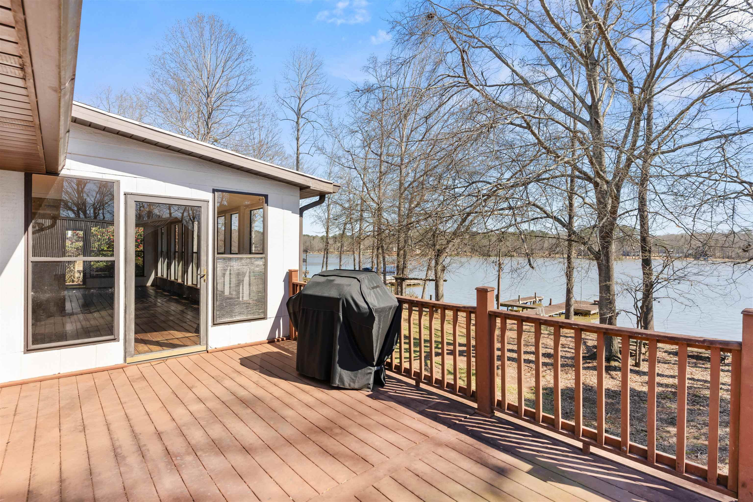 1070 Carpenter Lane Property Photo 26