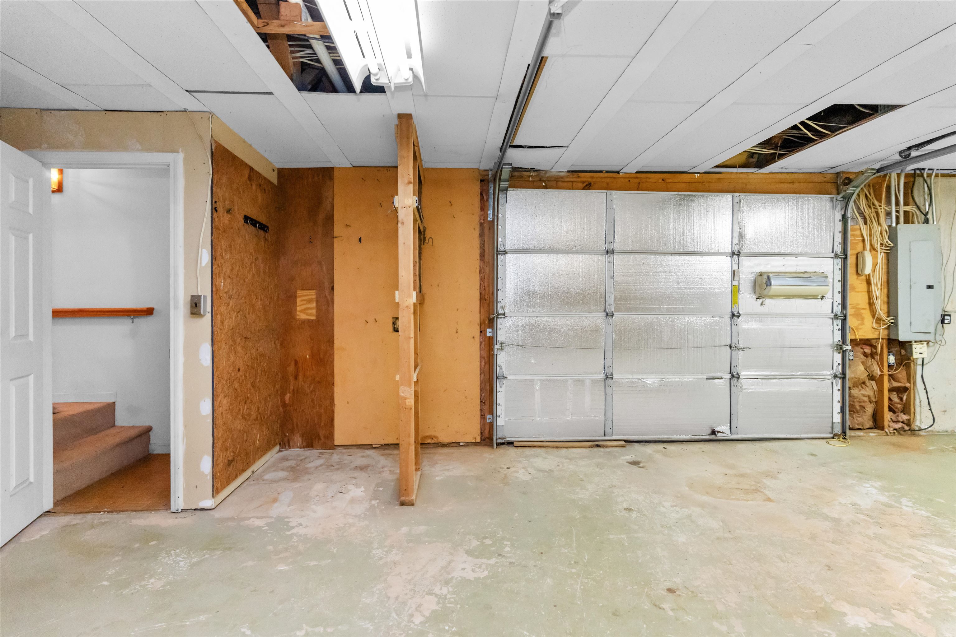 1070 Carpenter Lane Property Photo 33