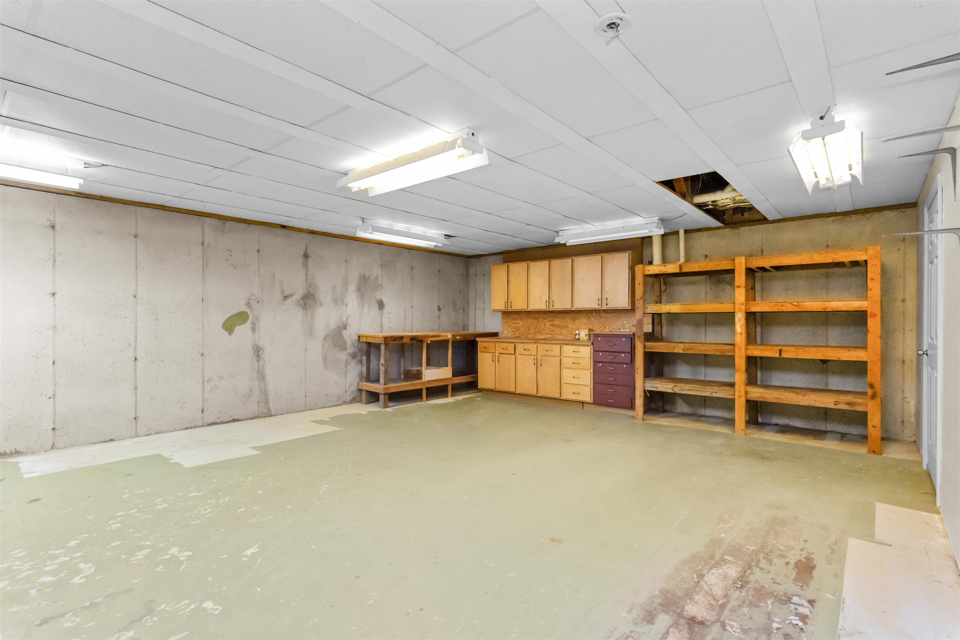 1070 Carpenter Lane Property Photo 35