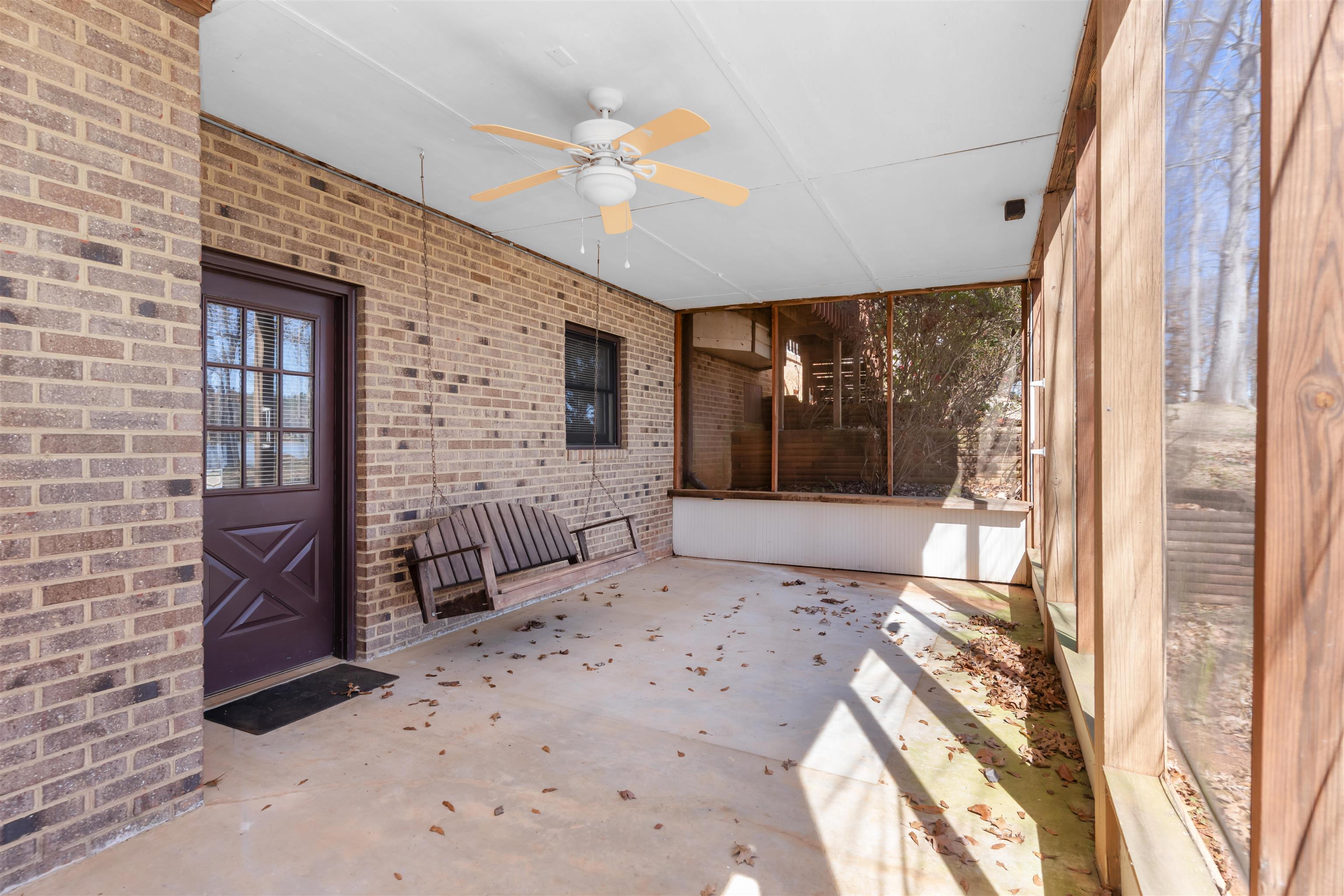 1070 Carpenter Lane Property Photo 37