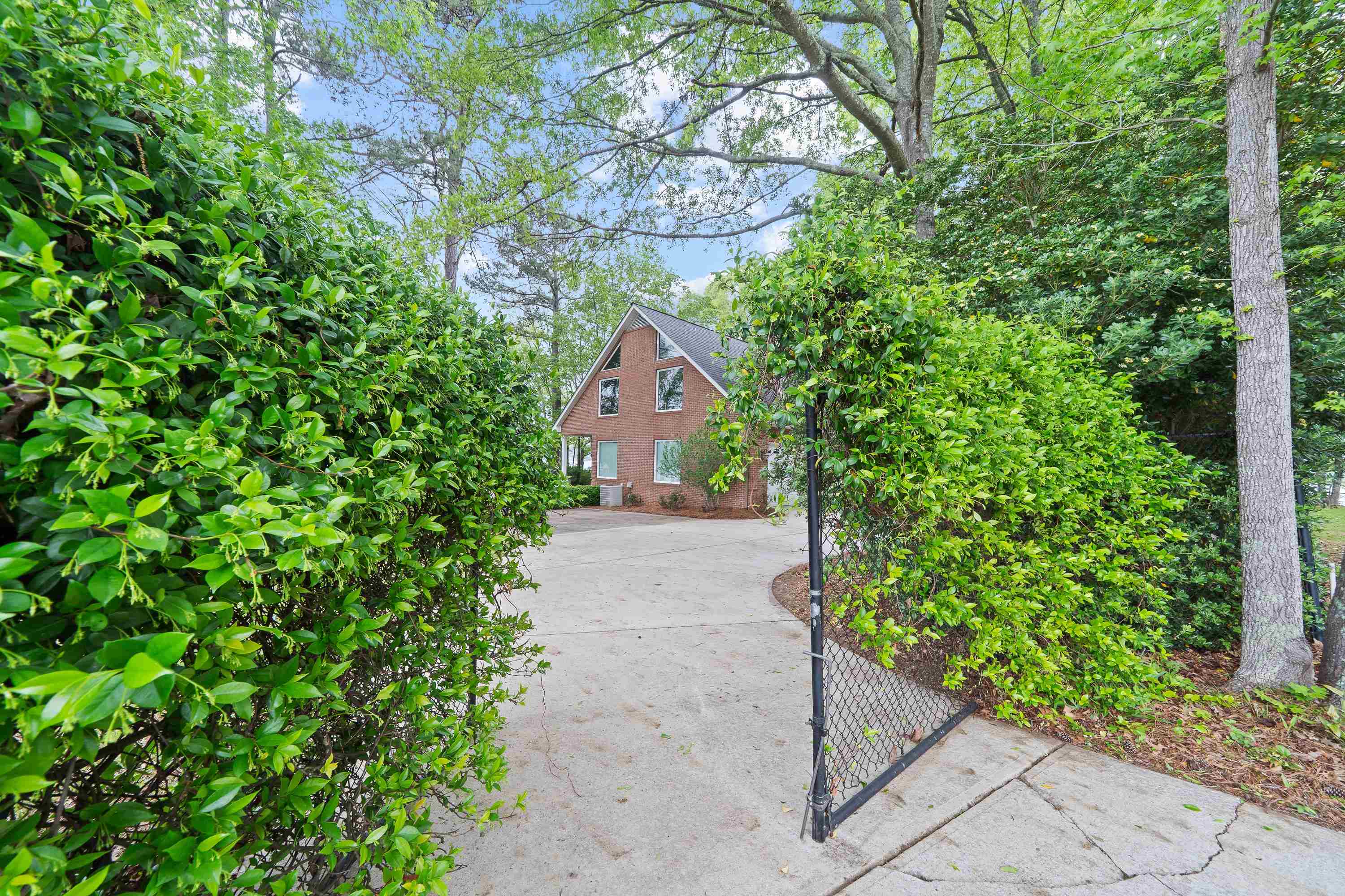 390 Nw David Williams Road Property Photo 16