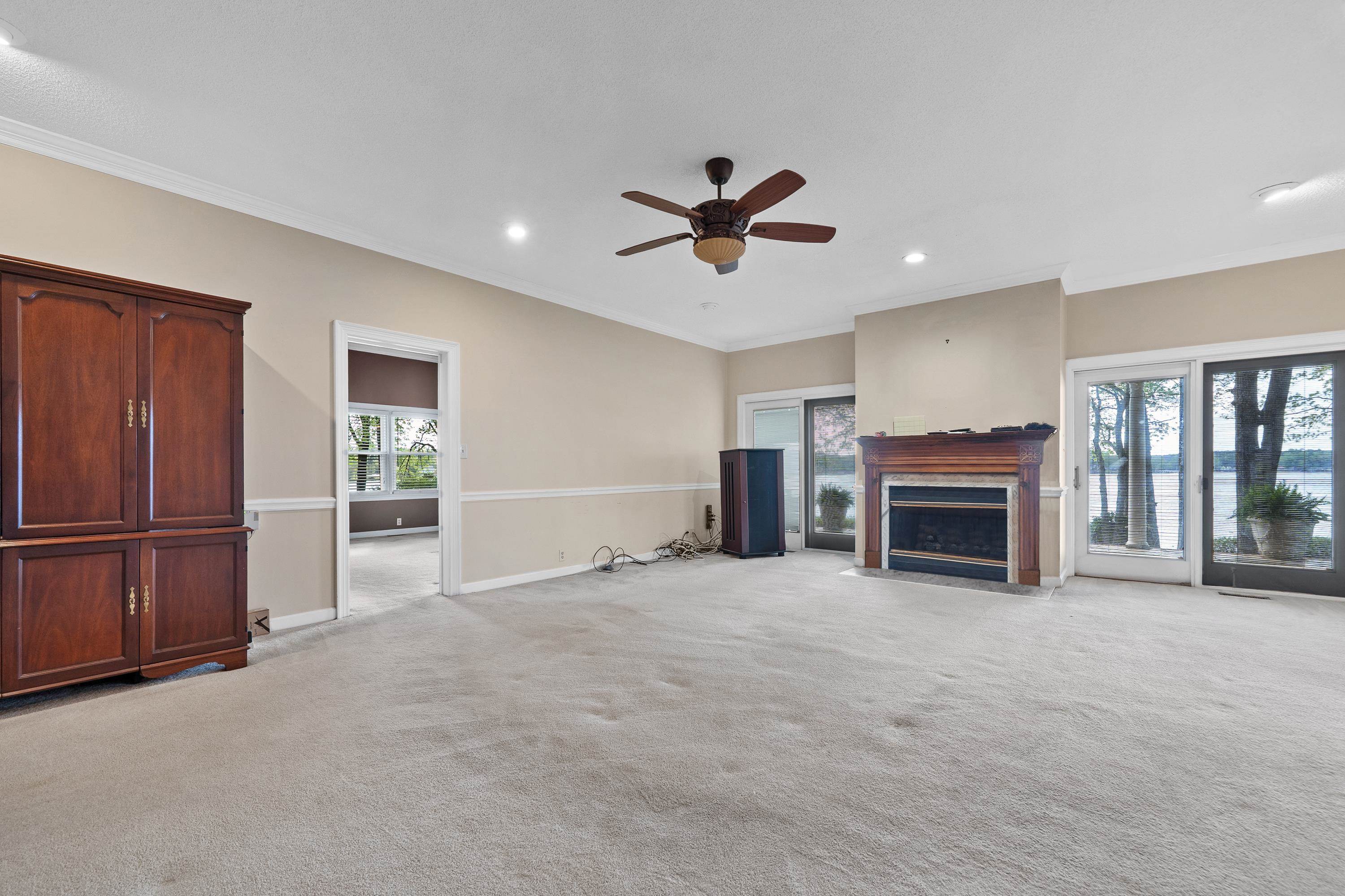 390 Nw David Williams Road Property Photo 33