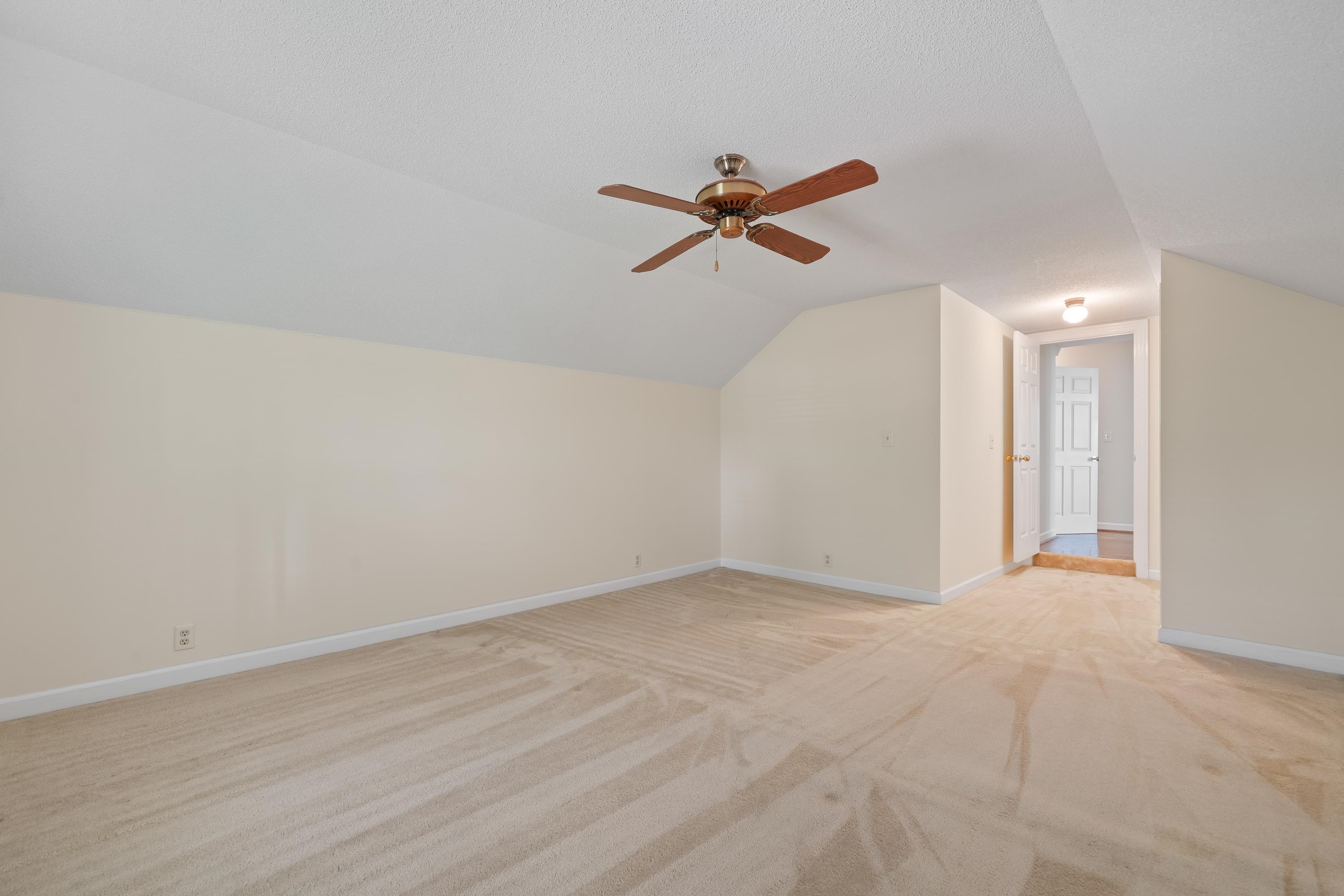 390 Nw David Williams Road Property Photo 51