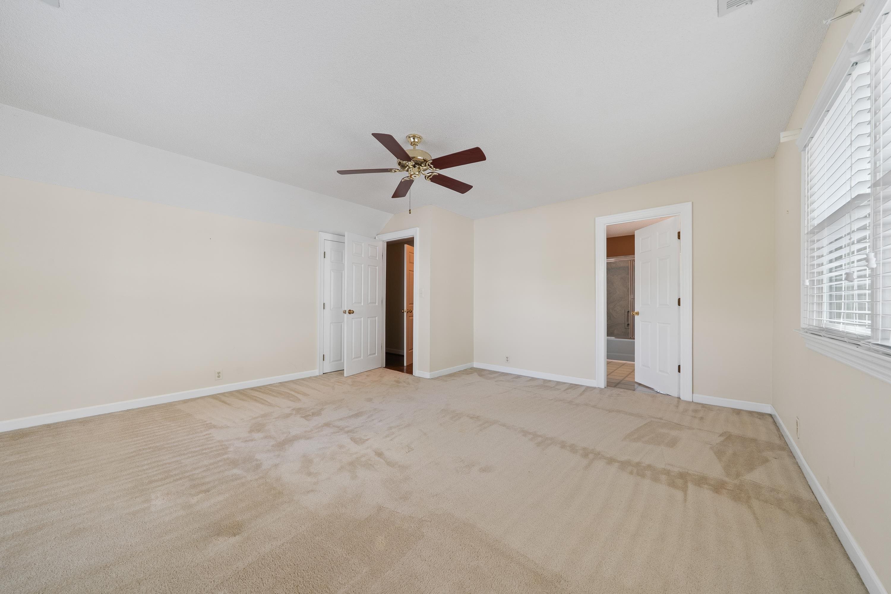 390 Nw David Williams Road Property Photo 55