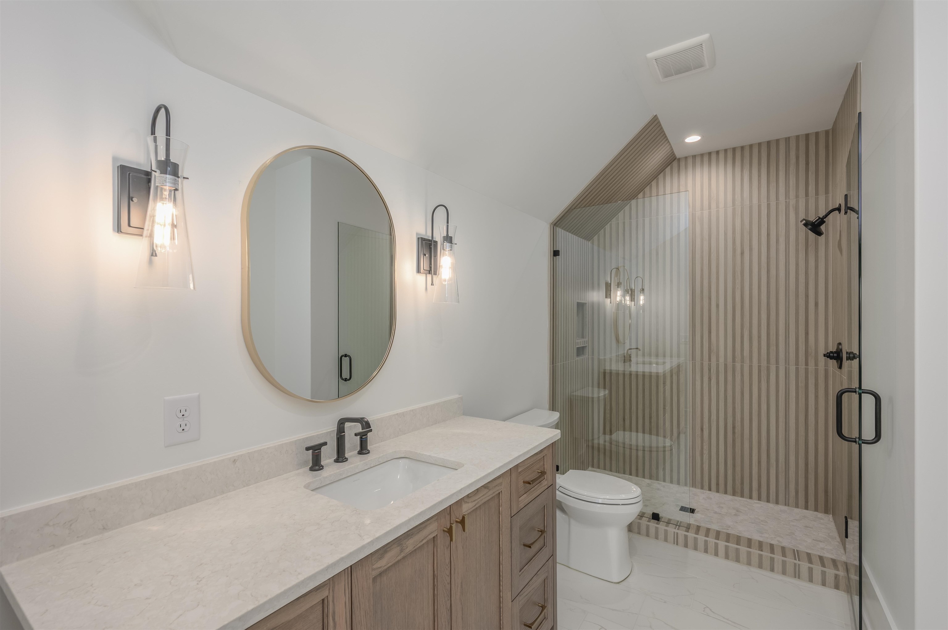 1100 Curtright Place Property Photo 34