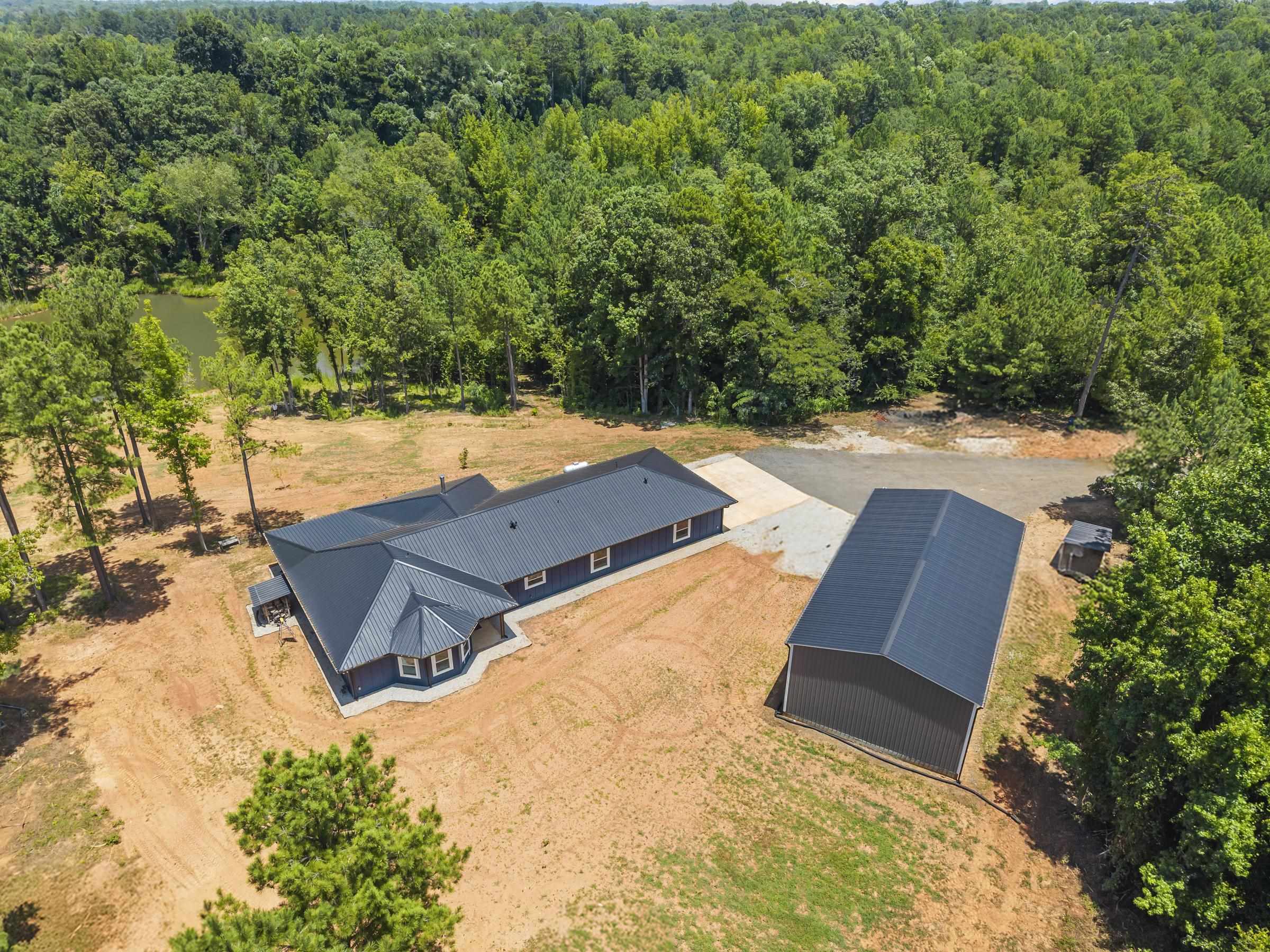 862 MONTICELLO ROAD Property Photo 1