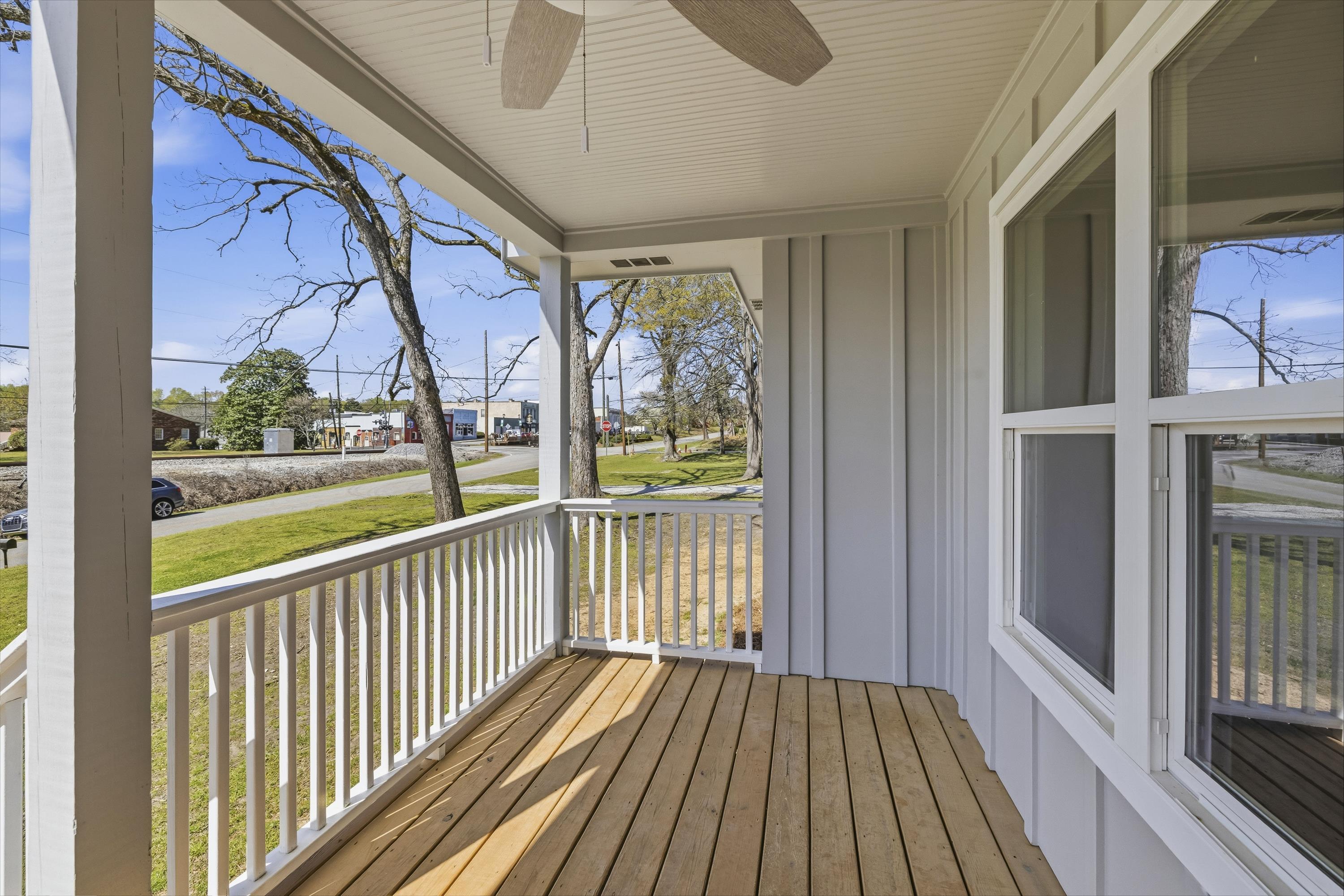 509 Carlton Avenue Property Photo 6