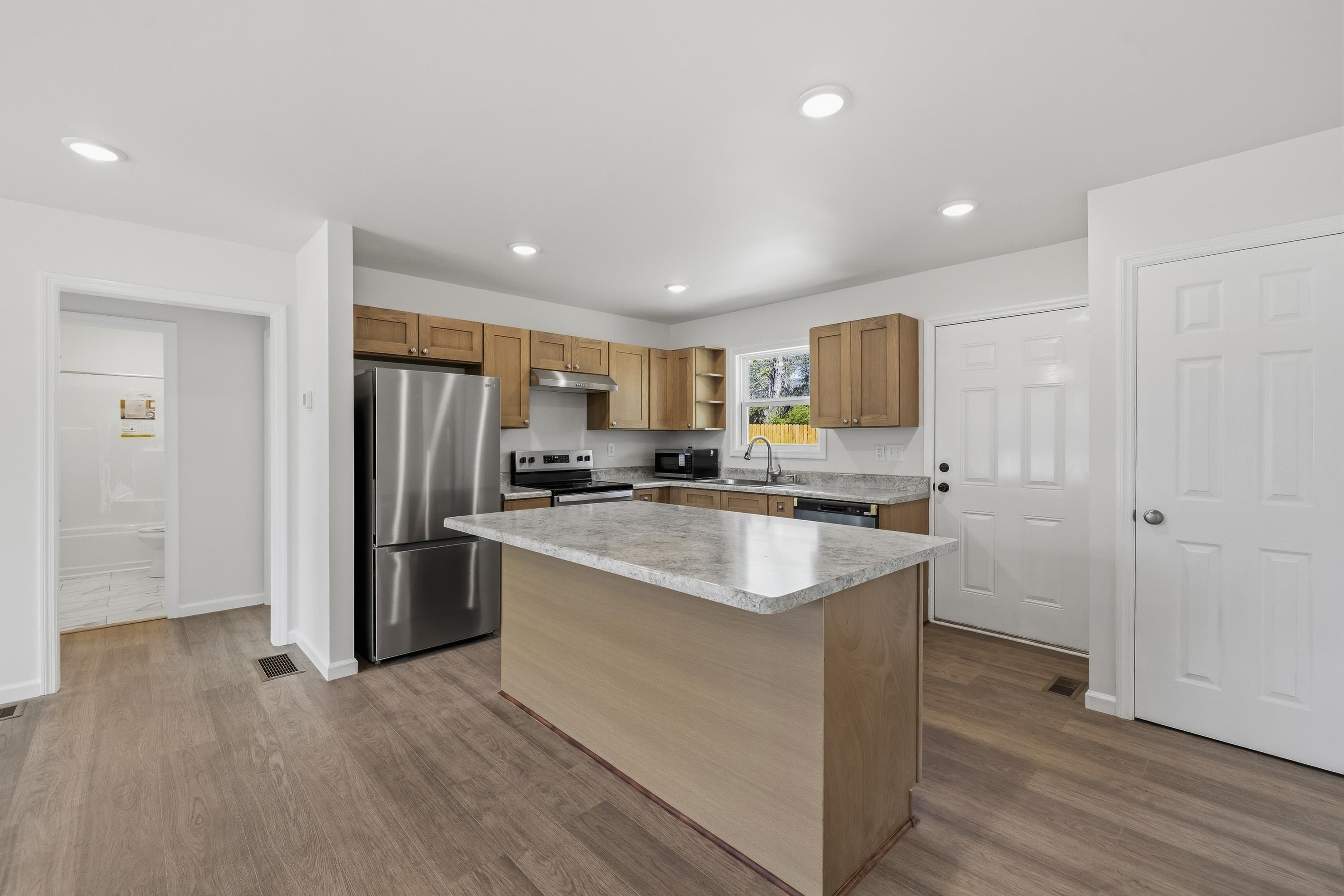 509 Carlton Avenue Property Photo 12