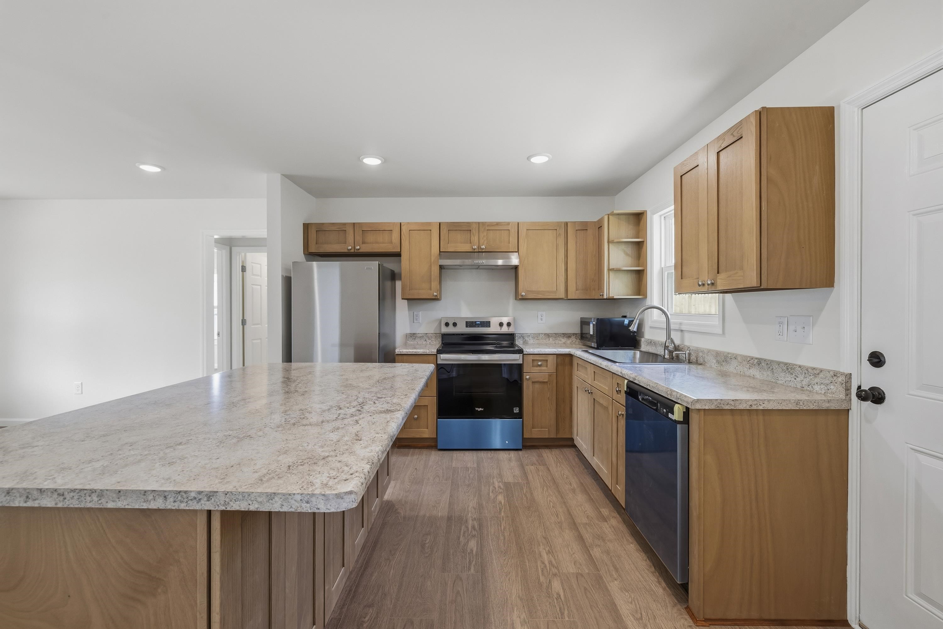 509 Carlton Avenue Property Photo 13