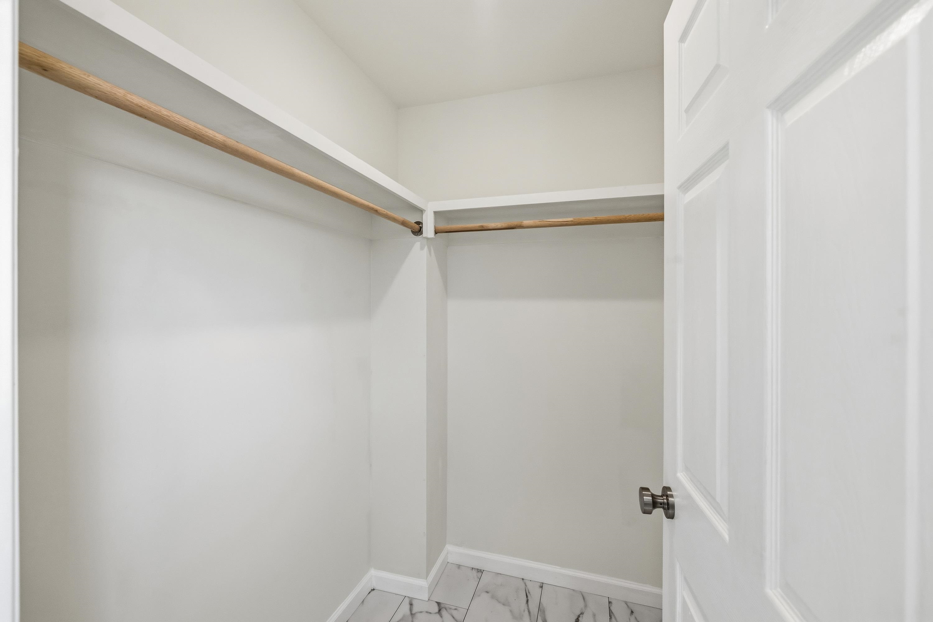 509 Carlton Avenue Property Photo 20