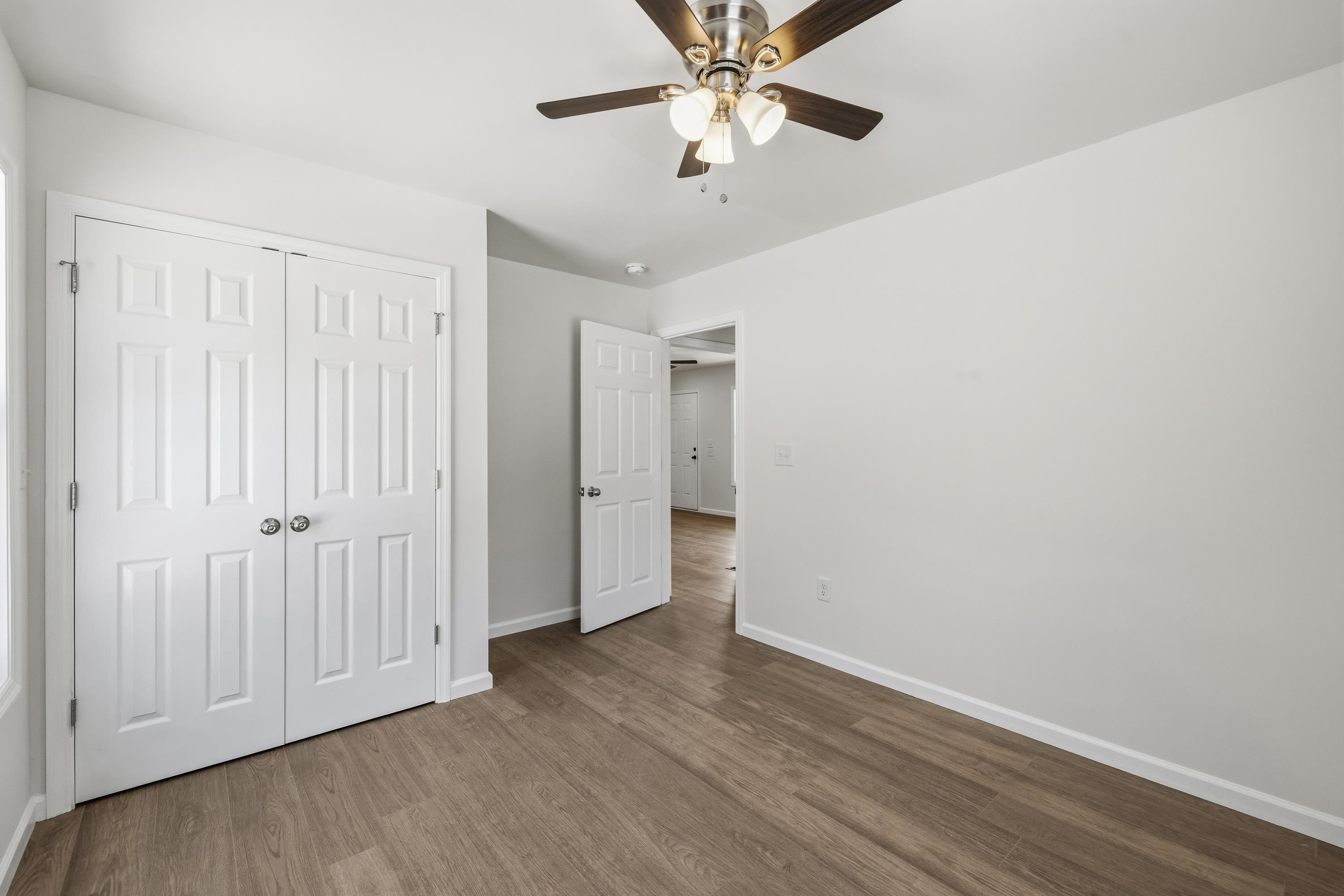 509 Carlton Avenue Property Photo 27
