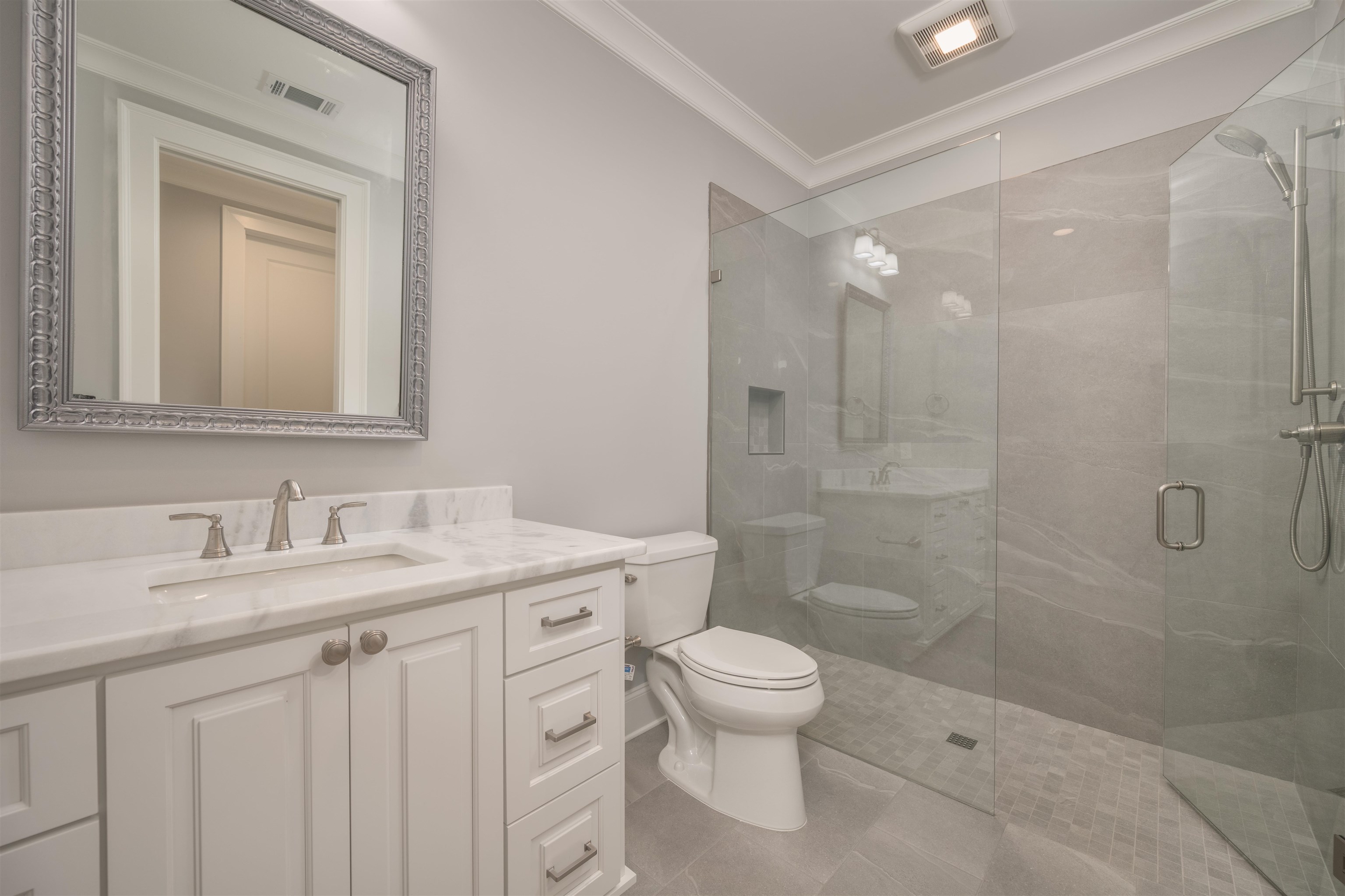 1100 Fox Bend Property Photo 43