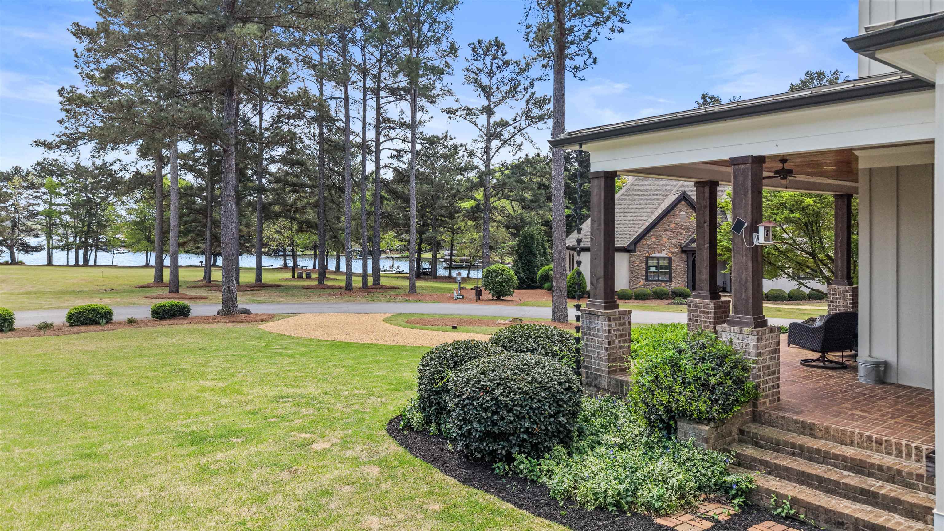 101 Hawks Ridge Property Photo 13