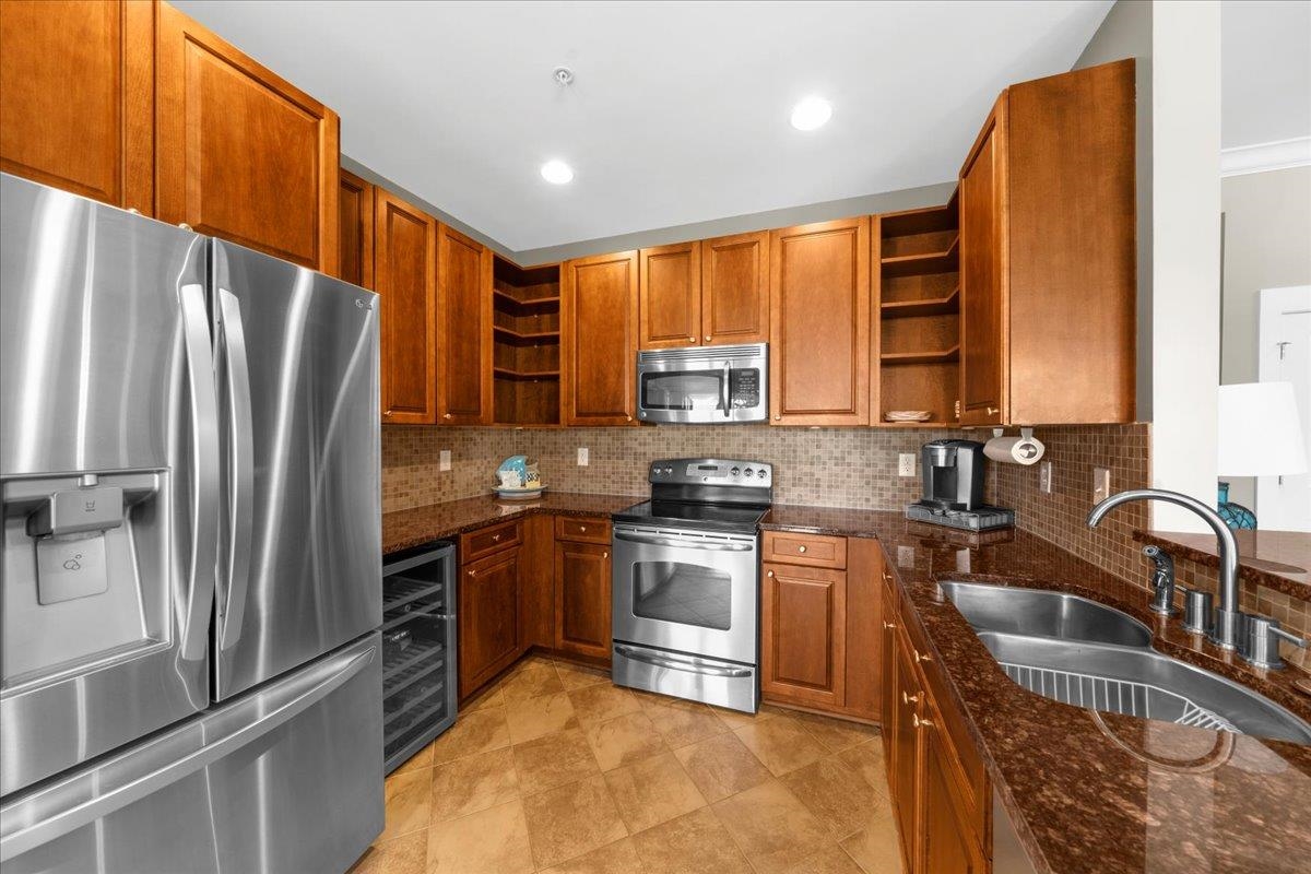 101 Unit 1005 South Bay Road Property Photo 11