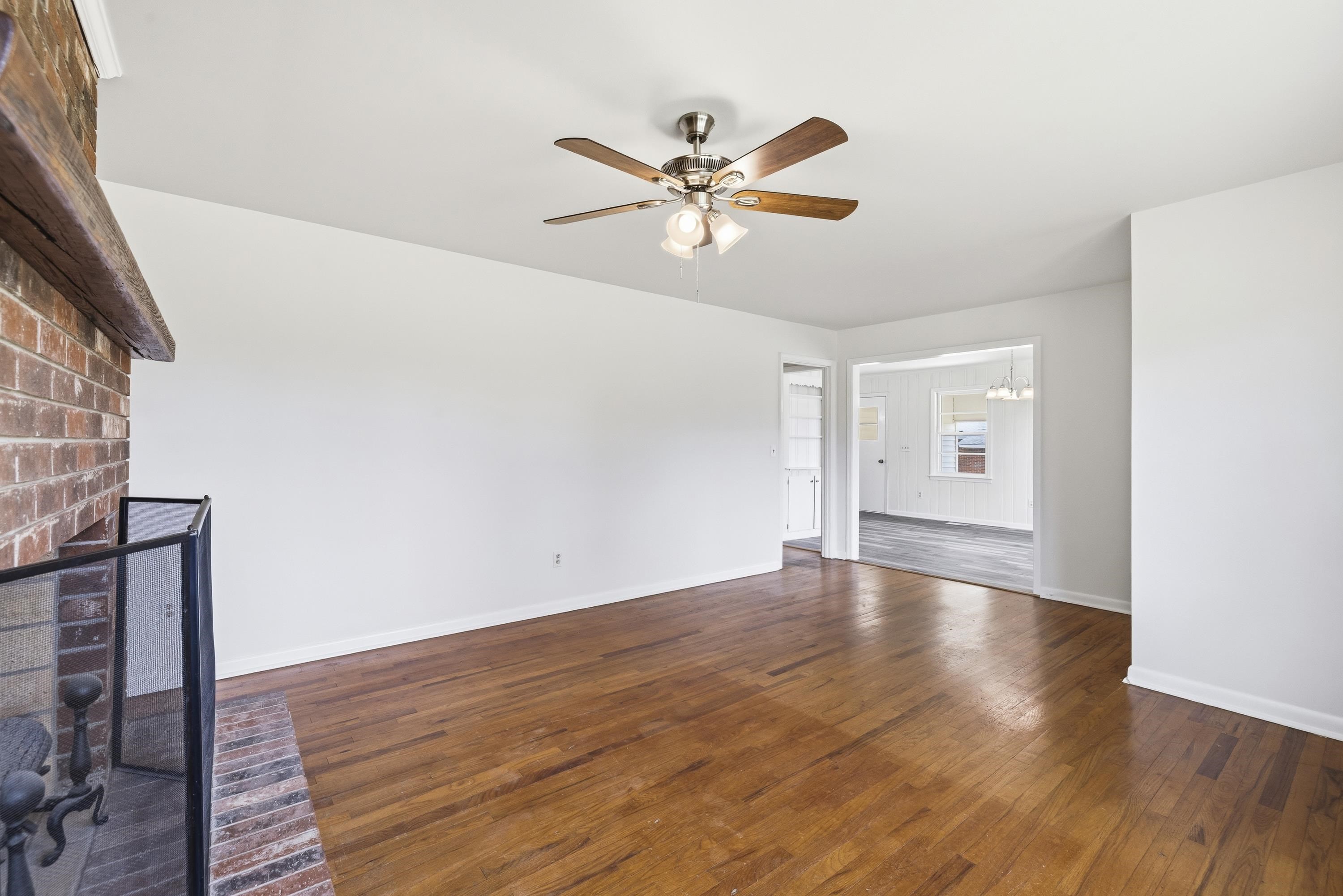 93 Carlton Avenue Property Photo 12