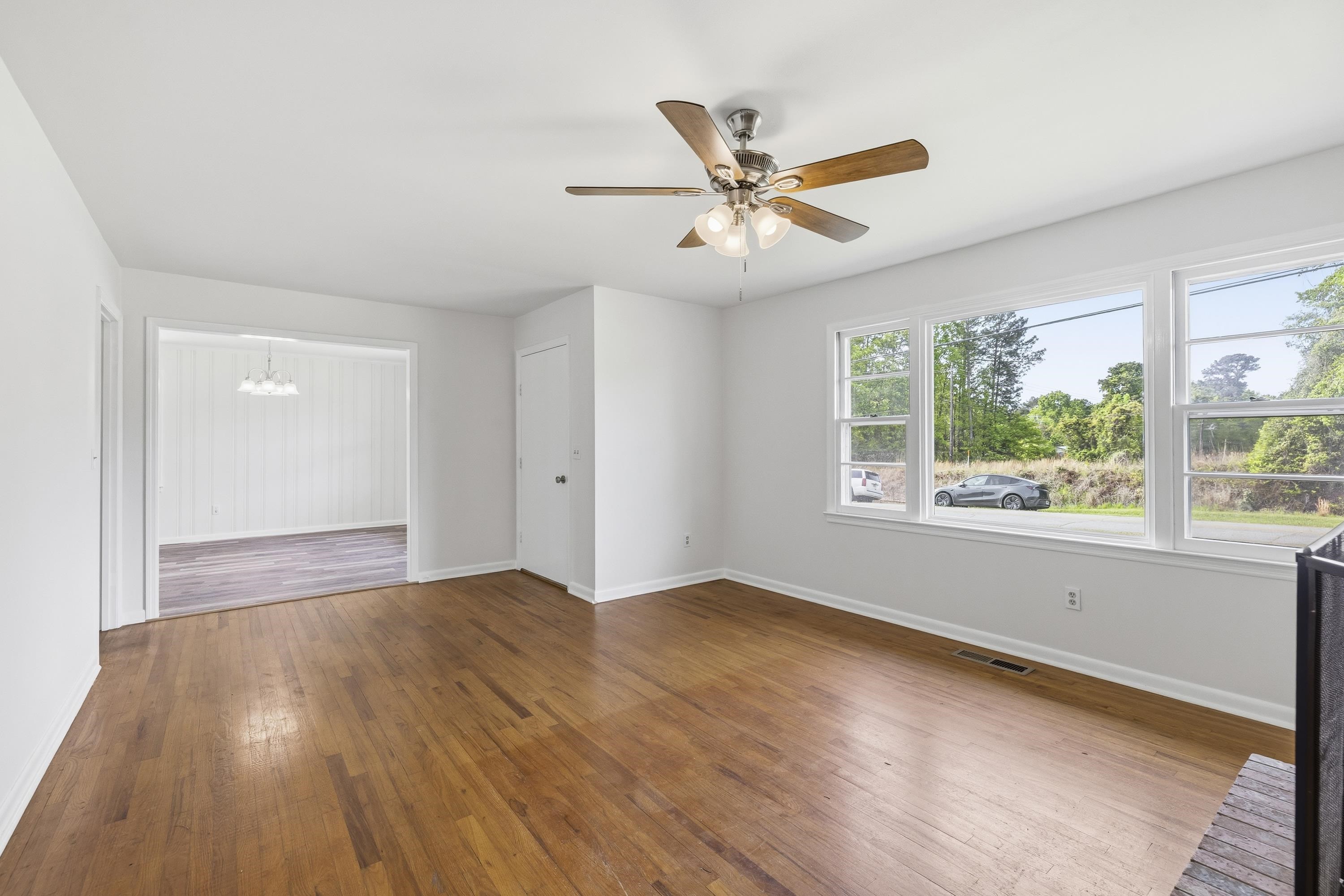 93 Carlton Avenue Property Photo 13