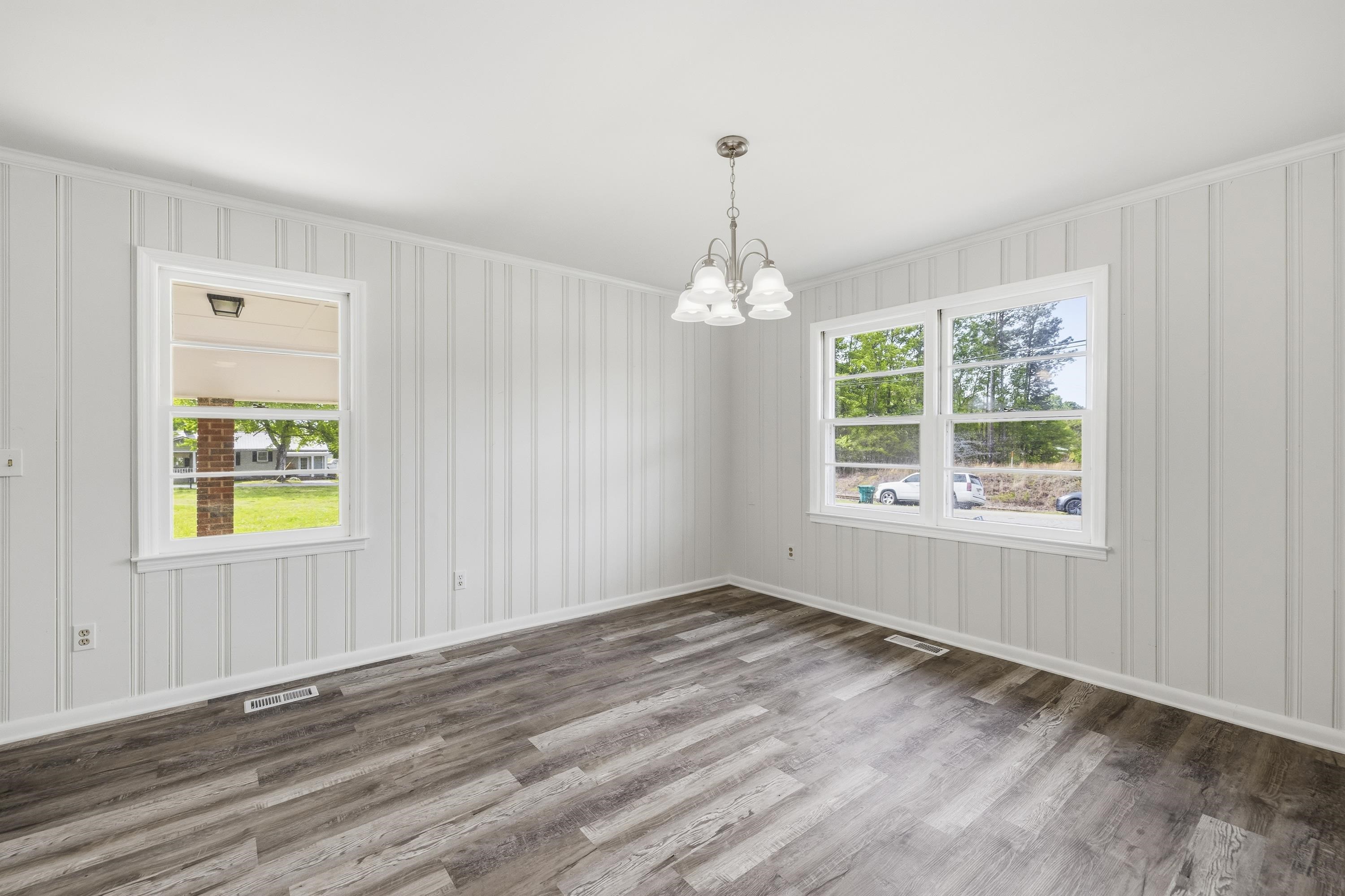 93 Carlton Avenue Property Photo 15