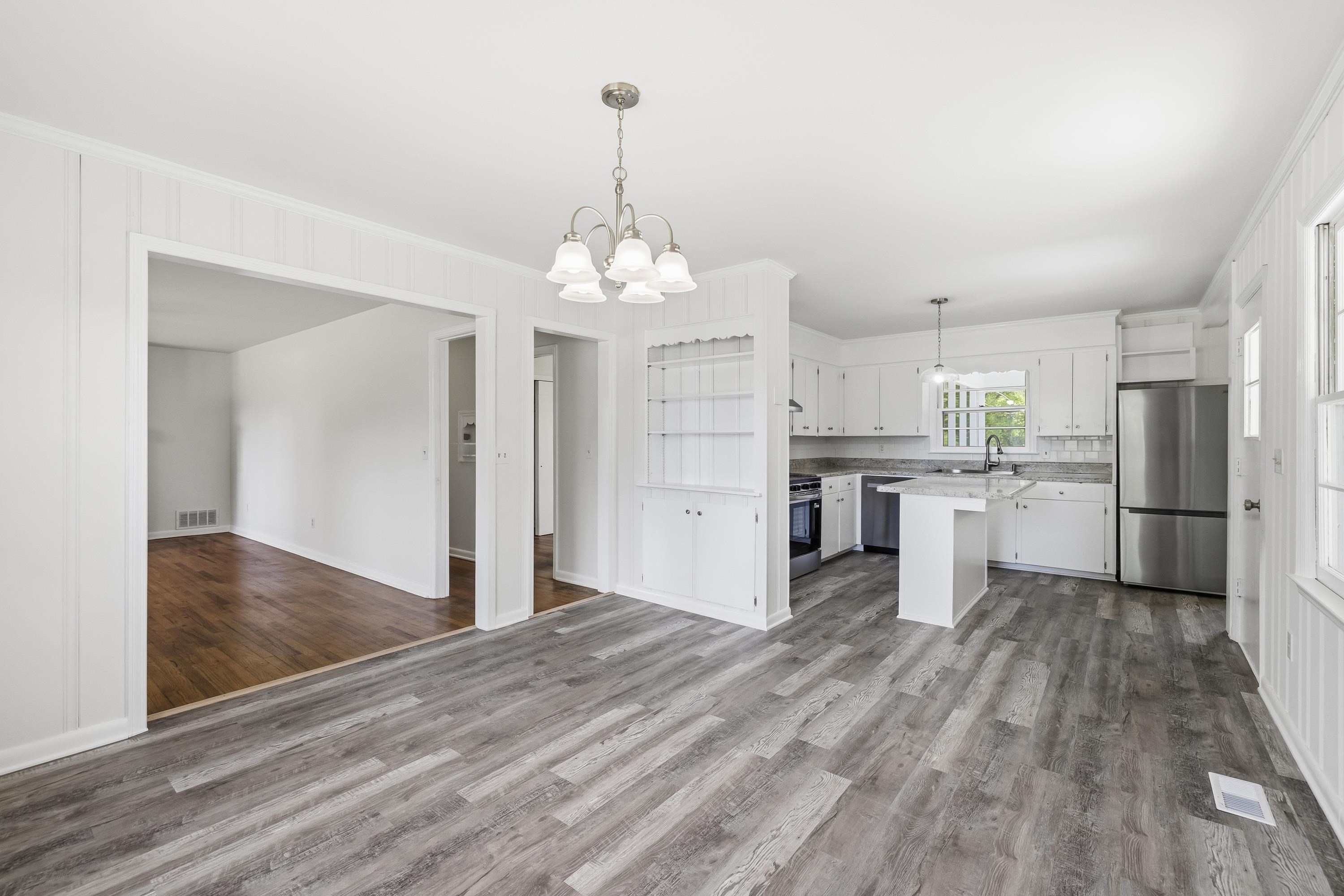 93 Carlton Avenue Property Photo 17
