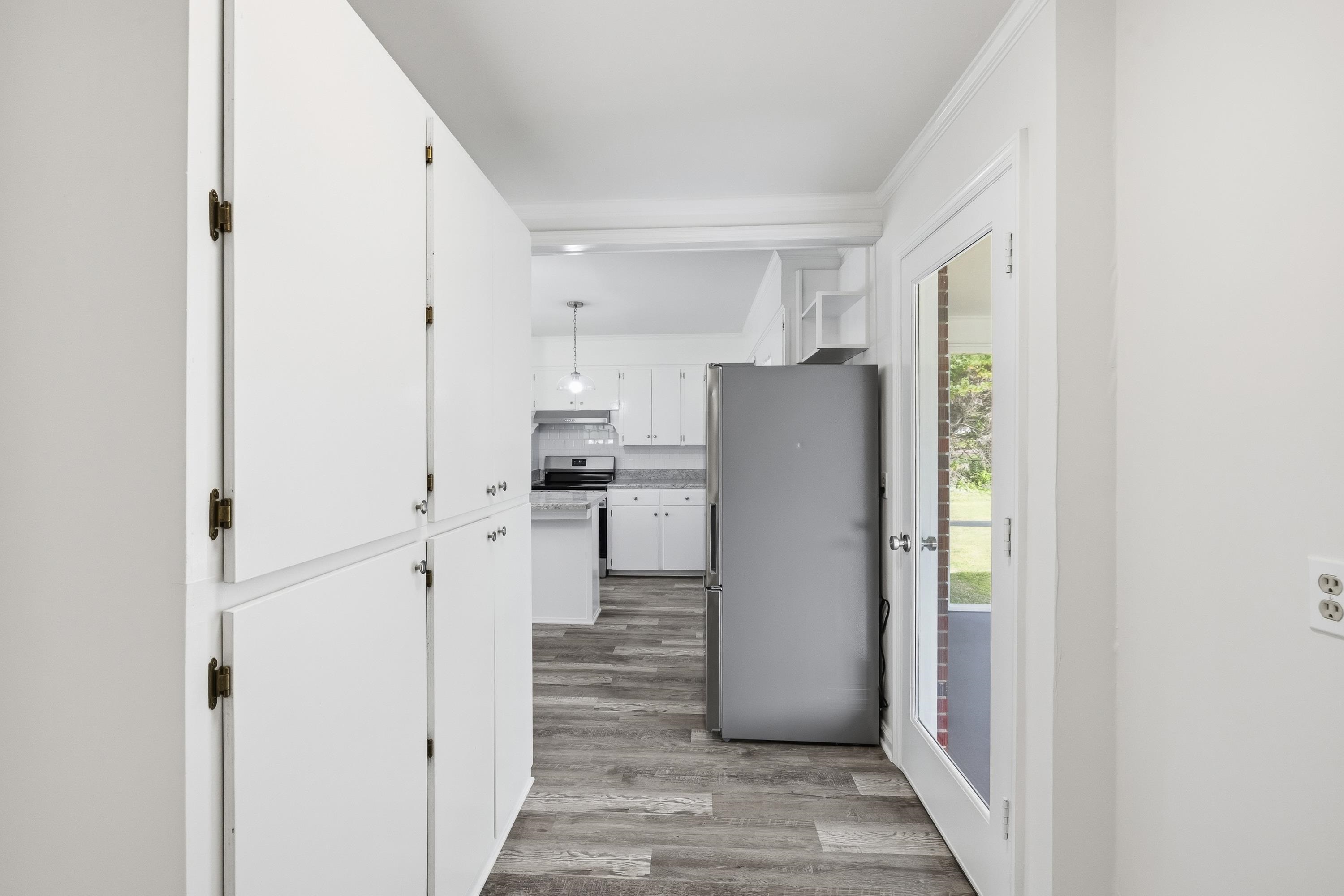 93 Carlton Avenue Property Photo 24