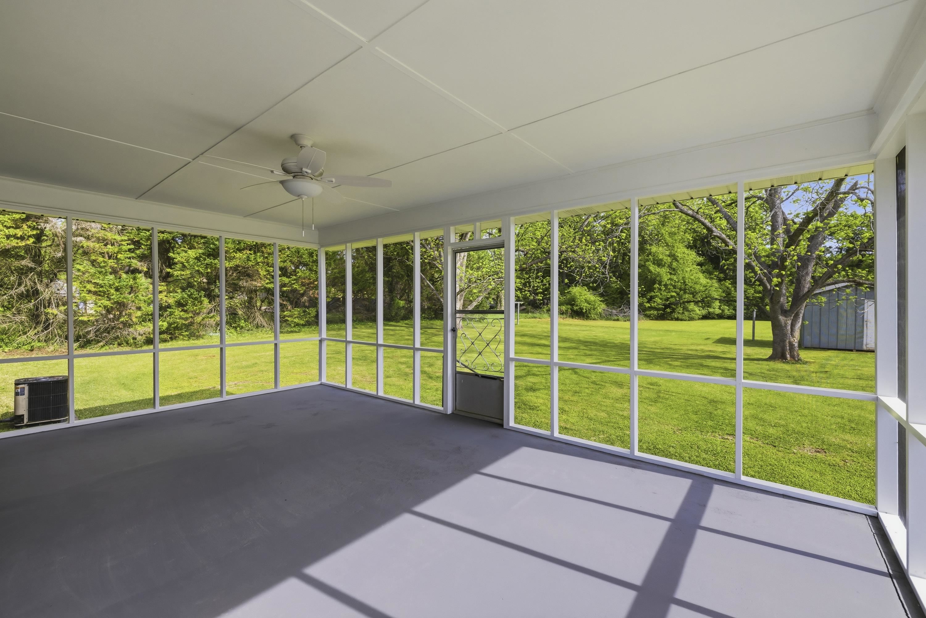 93 Carlton Avenue Property Photo 36