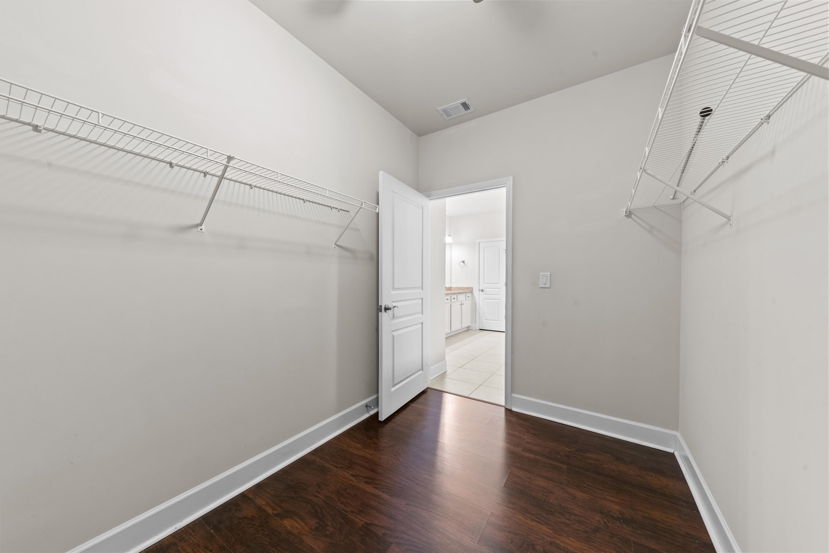 1081 Branch Creek Way Property Photo 30