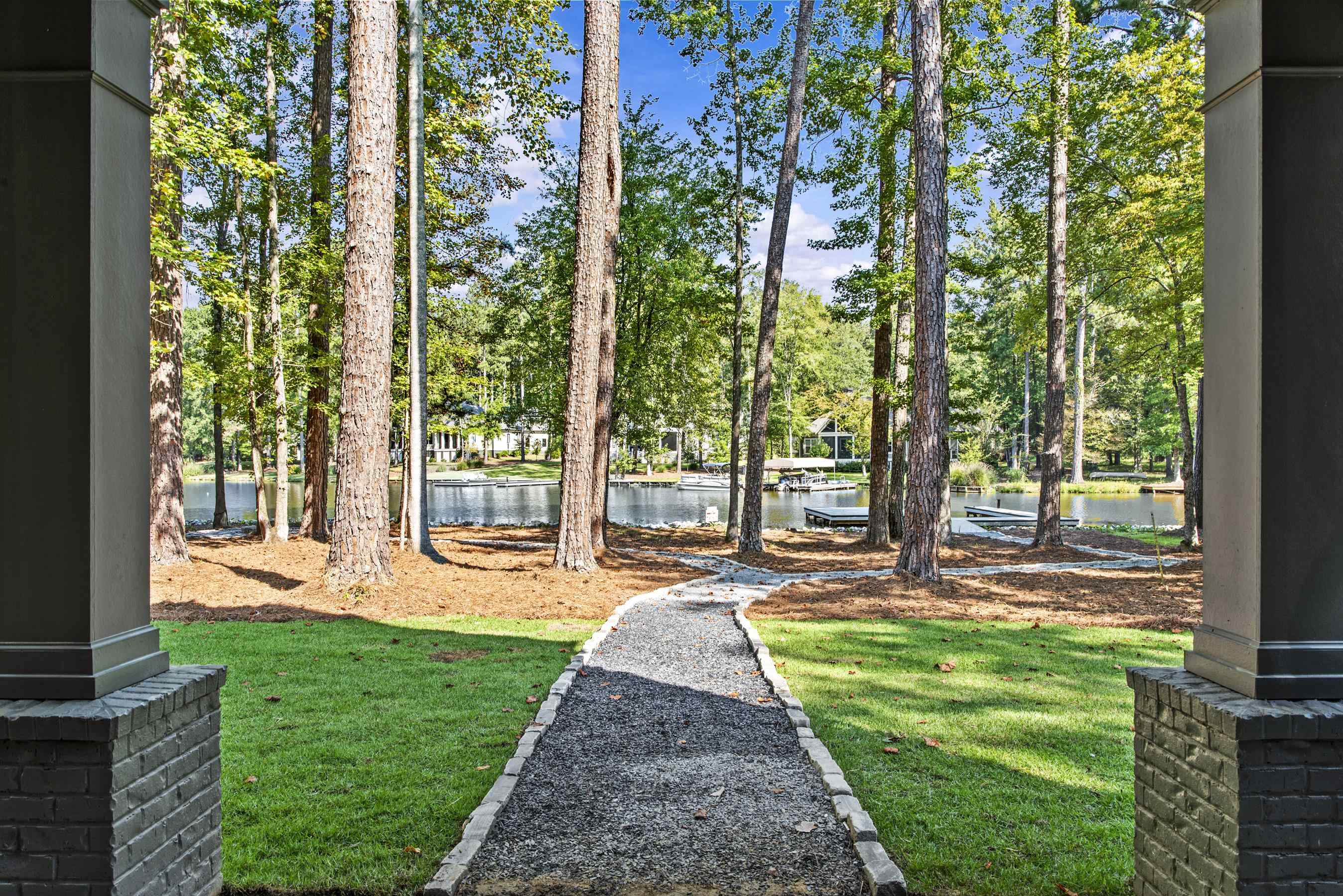 1281 Snug Harbor Drive Property Photo 4