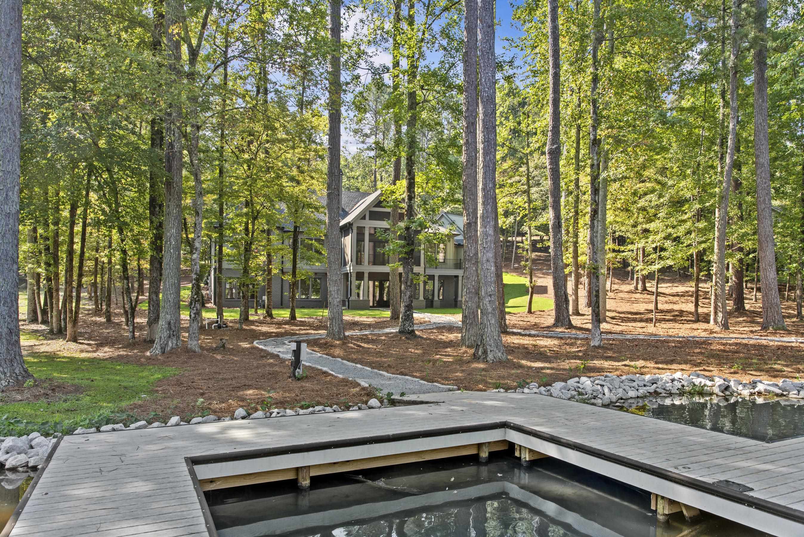 1281 Snug Harbor Drive Property Photo 8