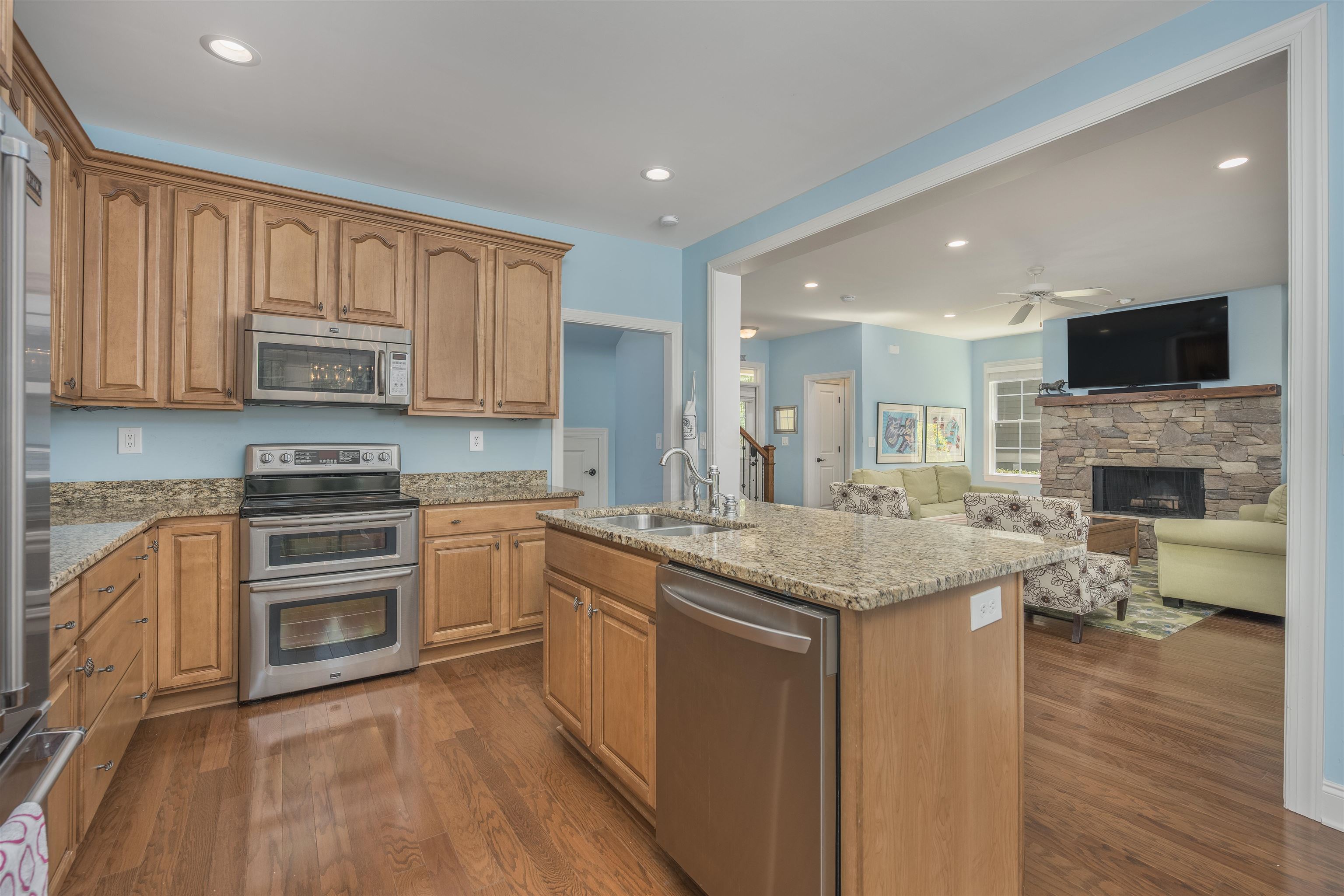 1031 Portside Court Property Photo 10