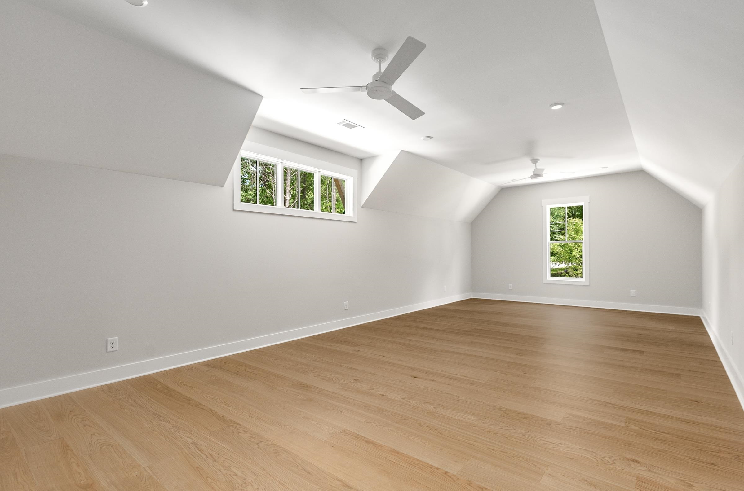 229 Eagles Way Property Photo 37