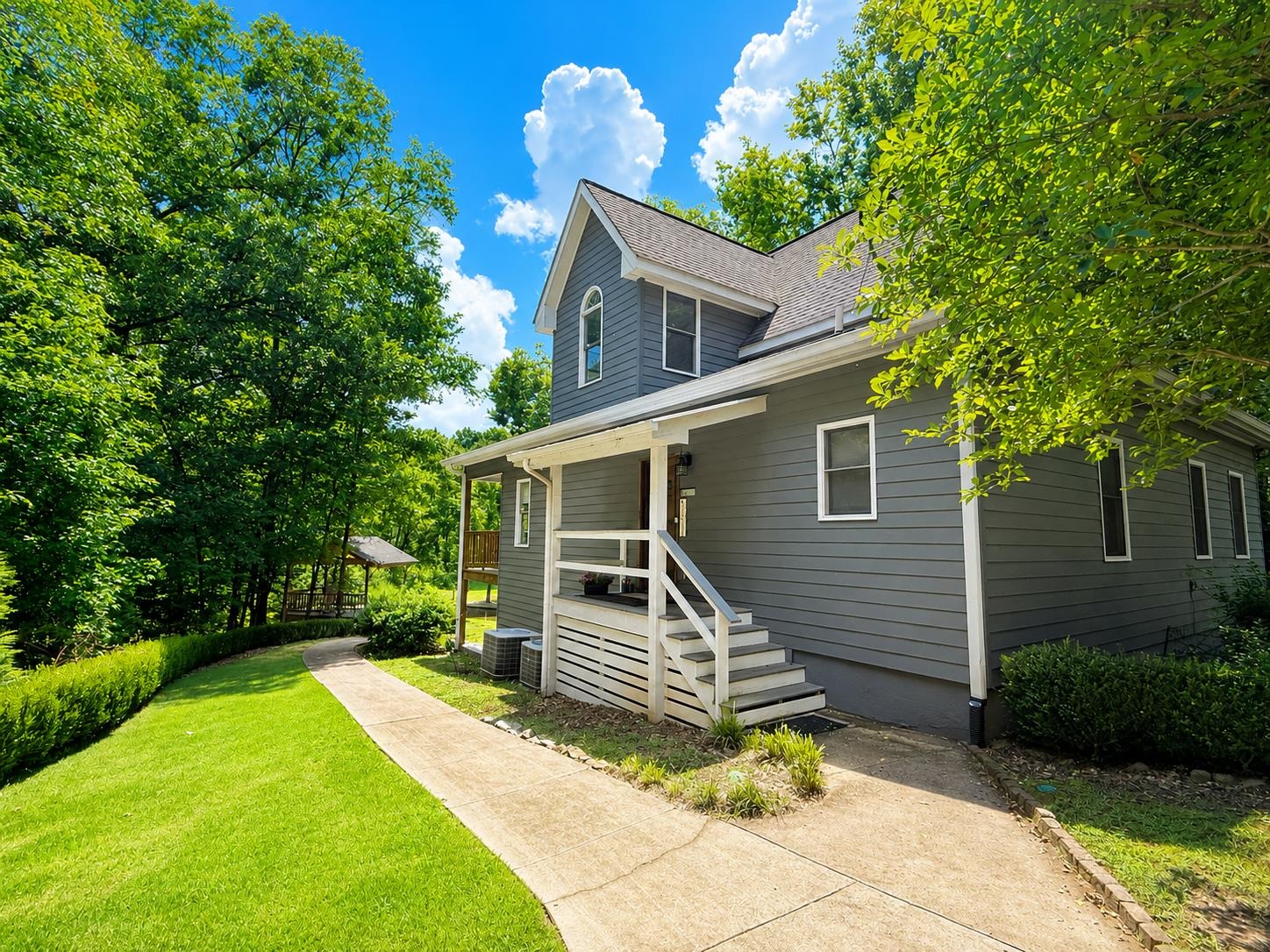 1070 Apalachee Woods Trail Property Photo 2