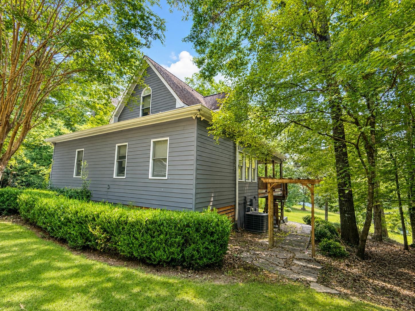1070 Apalachee Woods Trail Property Photo 3