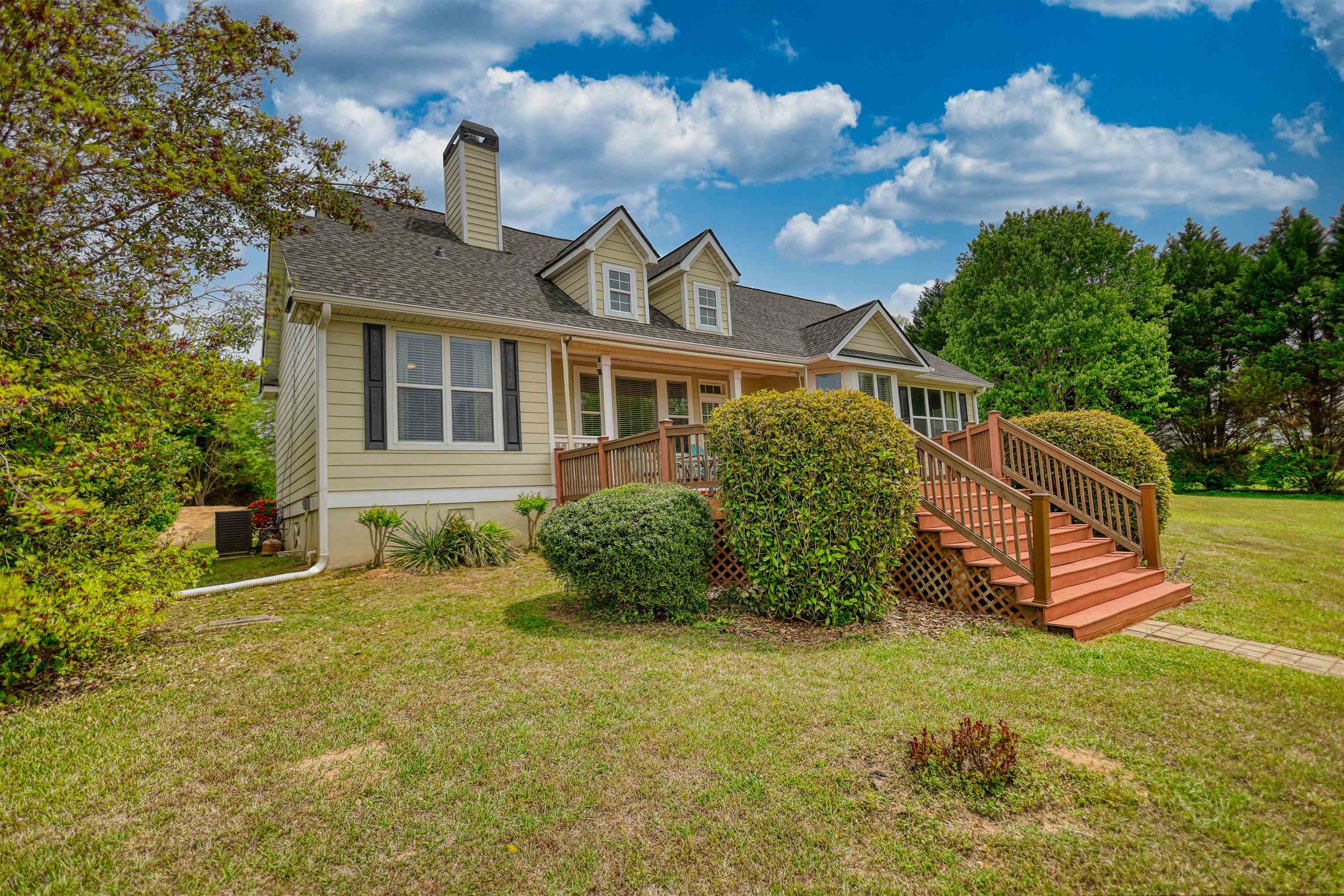 1031 Shoreline Drive Property Photo 16